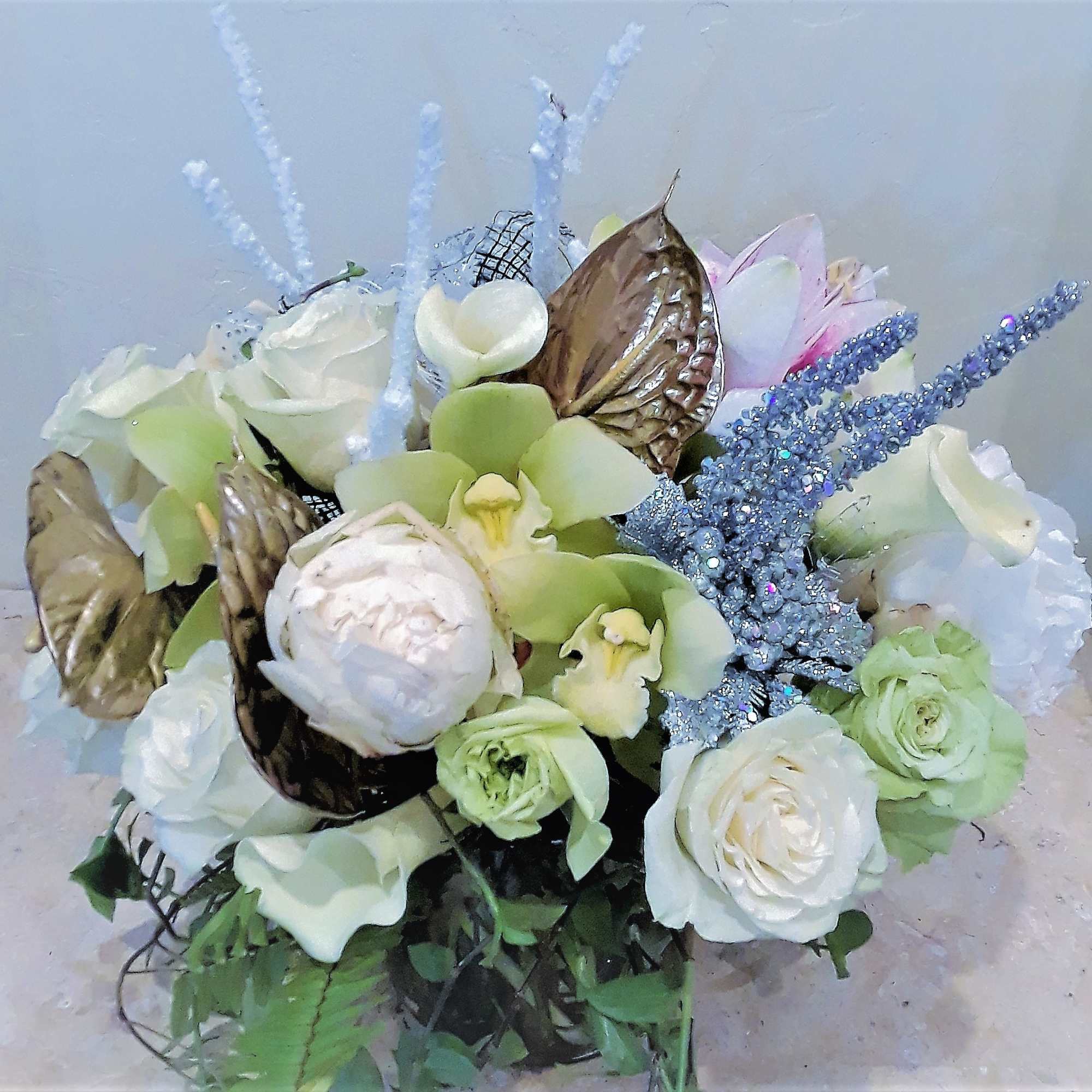 Twinkling stars on long winter nights are wonderful. But, come morning time