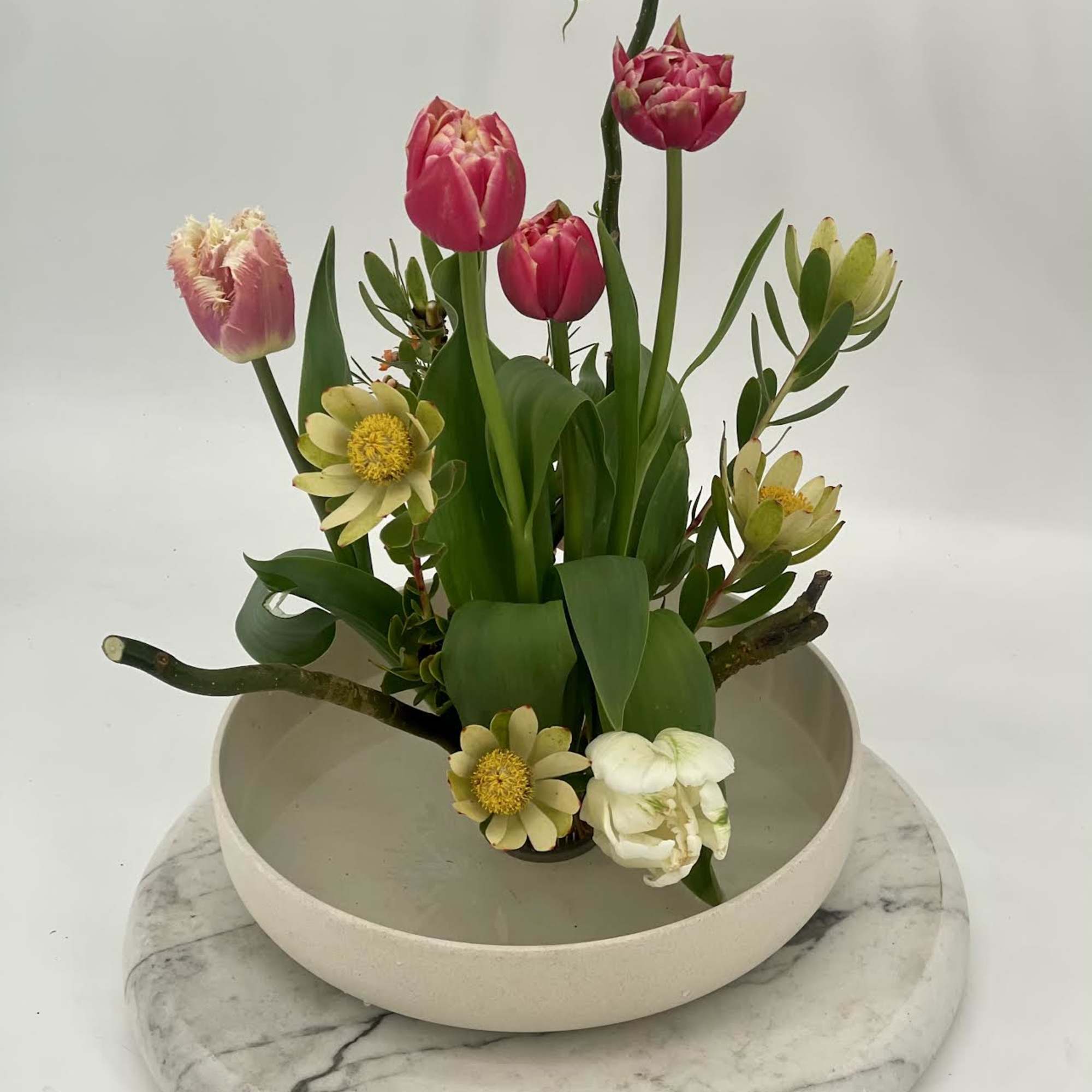 なな table flower arrange Amazon.com: Sziqiqi Wedding Table Flower Centerpiece