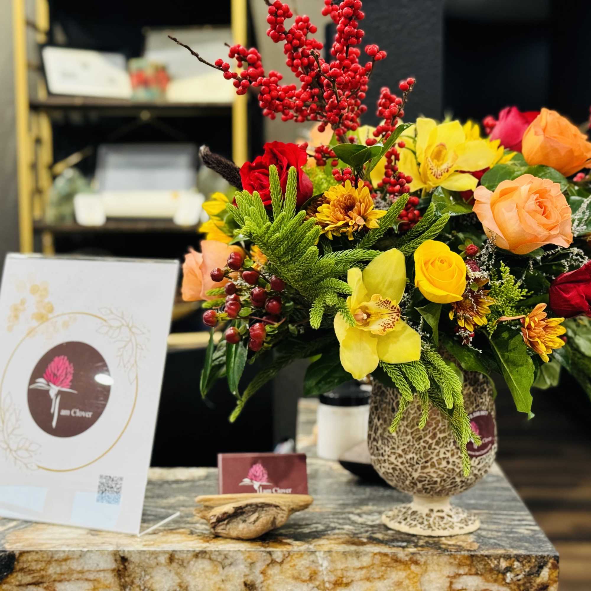 Fall Elegance Arrangement
Bring joy to your cherished ones with this exquisite Fall