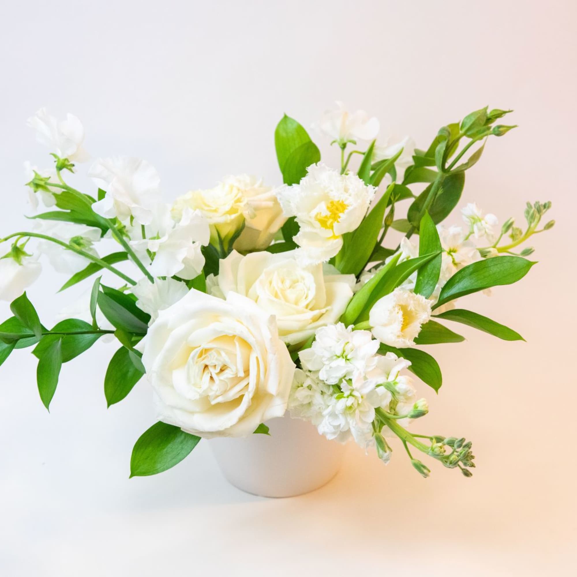 A beautifully sweet accent piece! Classic, modern, crisp, and elevated. Monochromatic florals