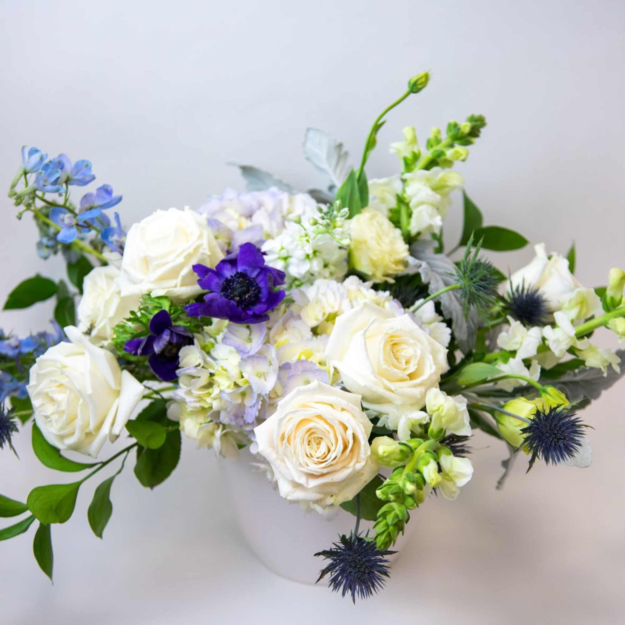 A stunning statement centerpiece! Whether it reminds you of the ocean or