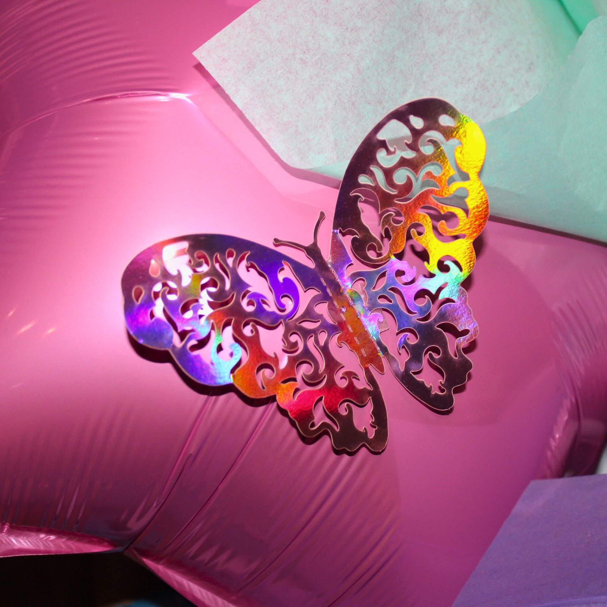 Featuring Trending Jumbo &quot;Hello Kitty&quot; and &quot;My Melody&quot; character balloons, Purple and