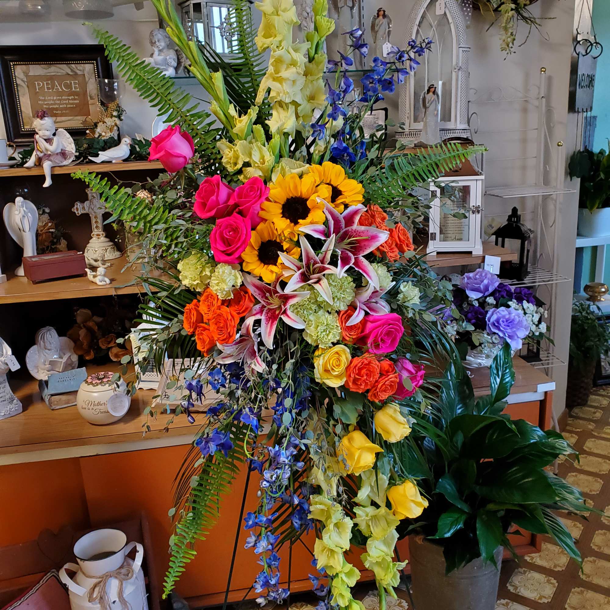 sprays can be made by picture or customized by you. All sprays