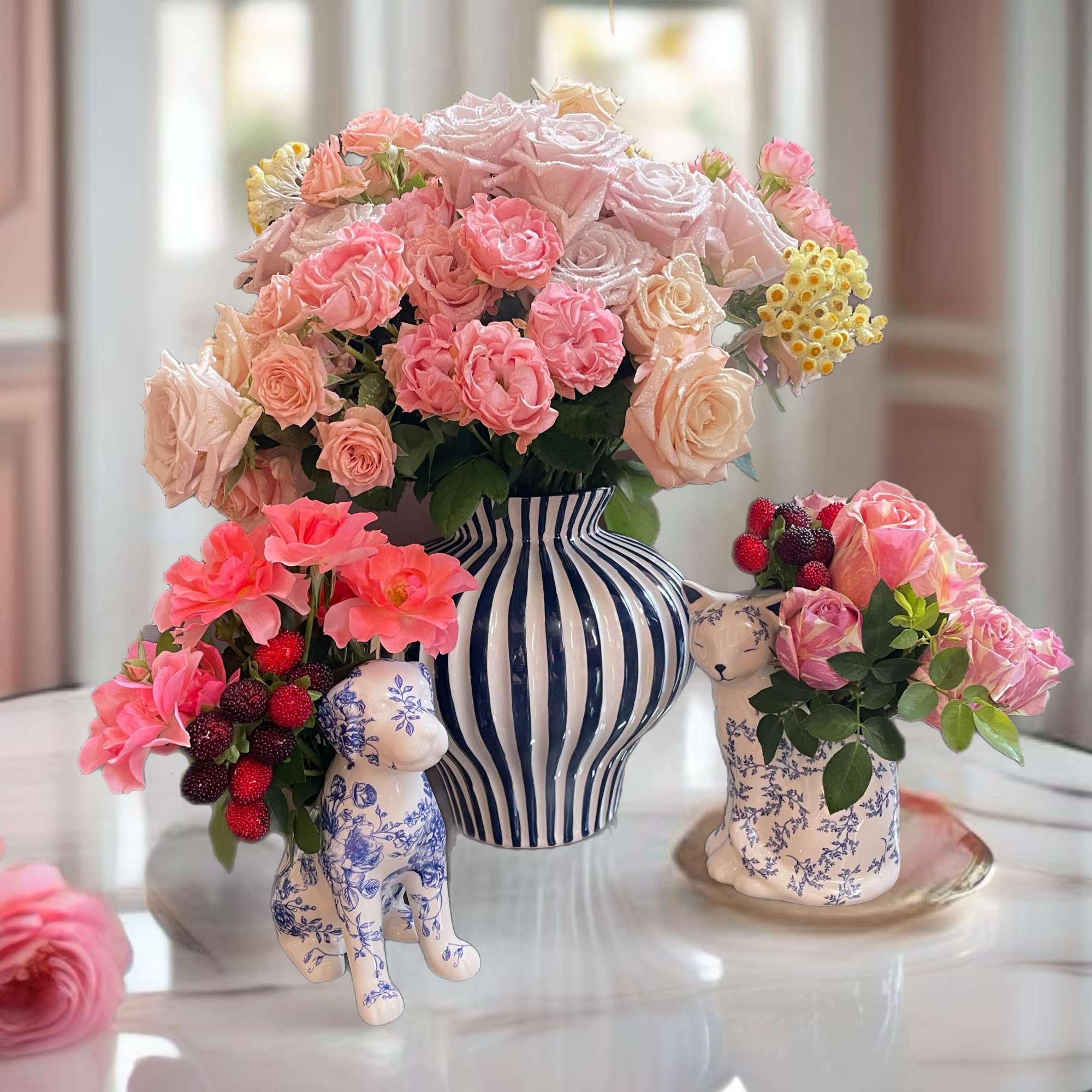 Bring a slice of Paris to your space with our fabulous vase
