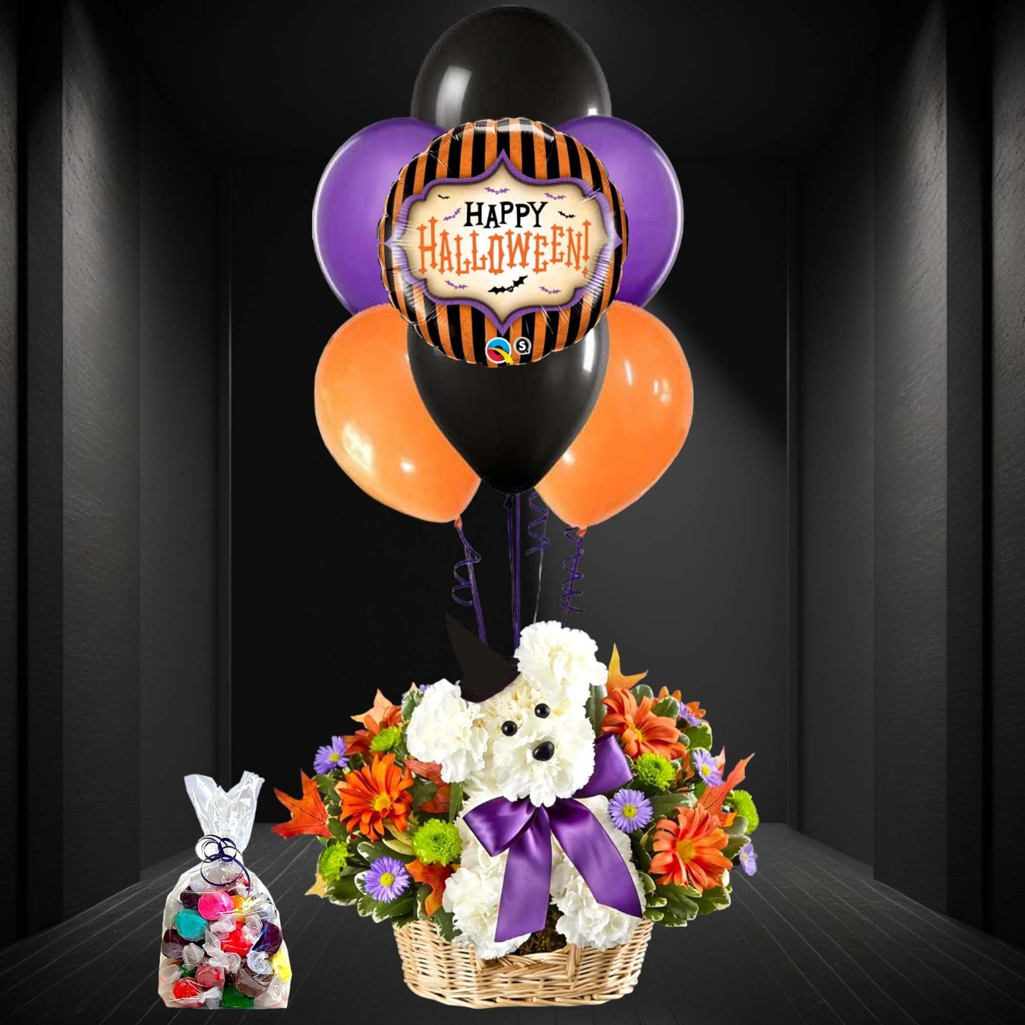 This fresh flower puppy will cast its spell this Halloween. Add a