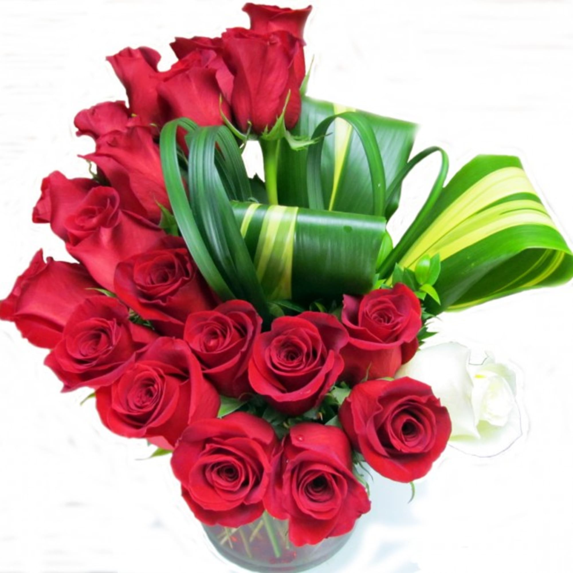 In this twist on the traditional rose bouquet, we bring you the