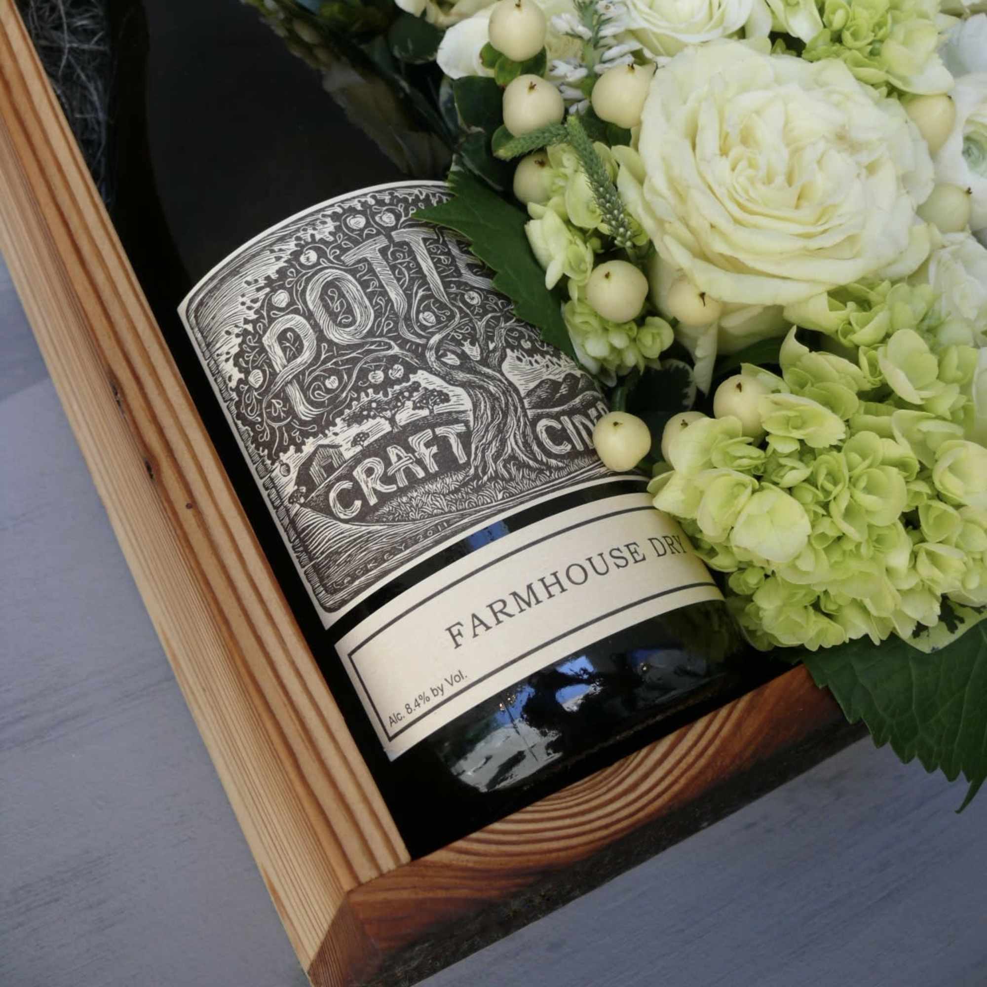 A beautiful wooden gift box, locally hand-crafted from reclaimed wood. Potter&#039;s Craft