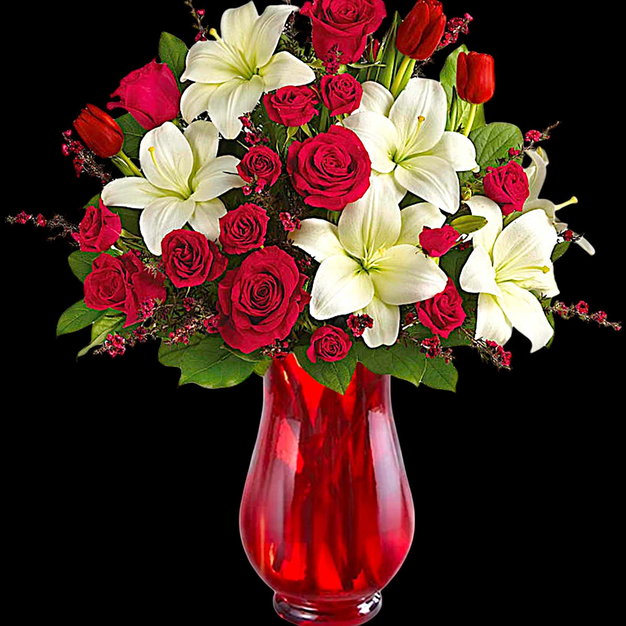 Perfectly romantic! Steal their heart any day with this majestic mix of