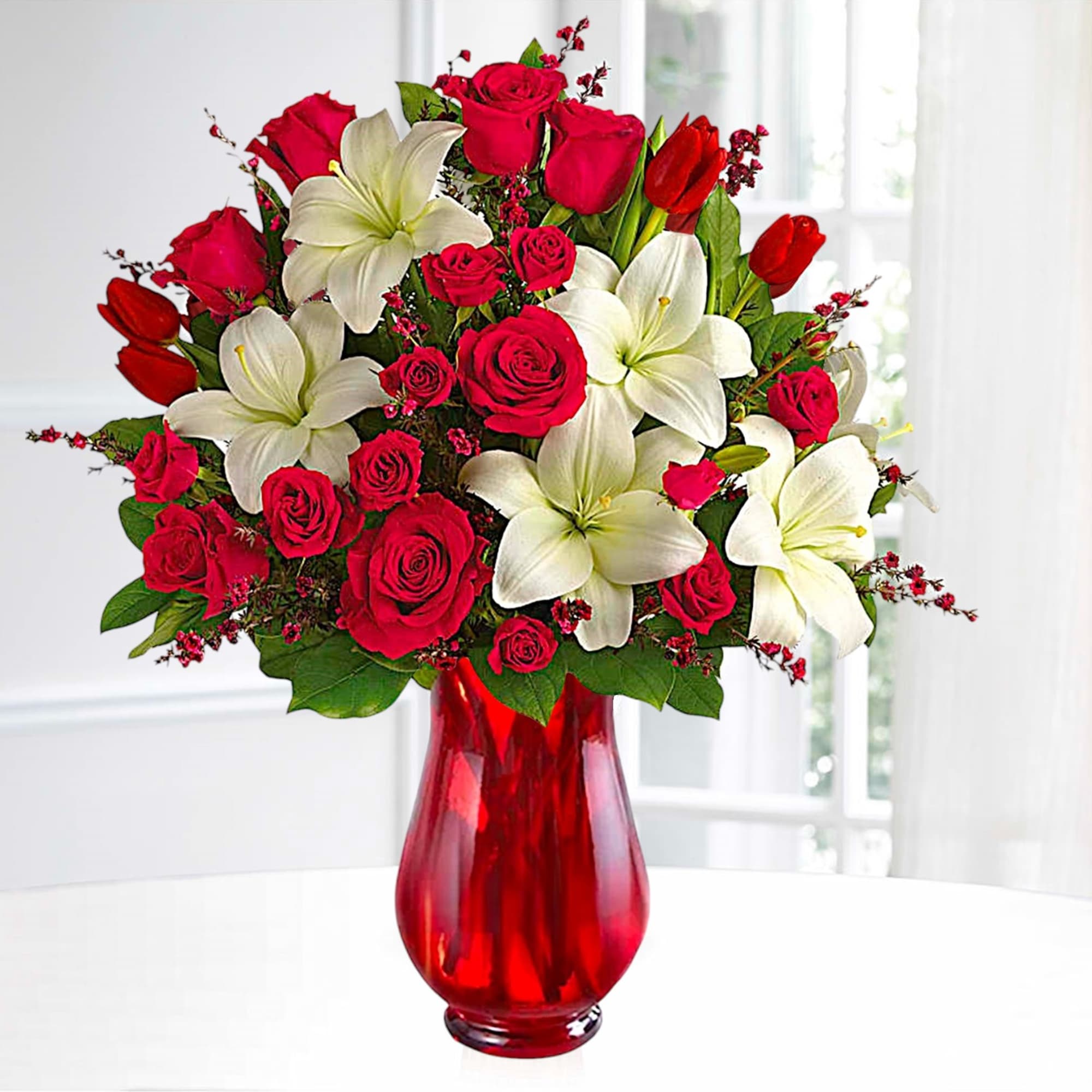 Perfectly romantic! Steal their heart any day with this majestic mix of