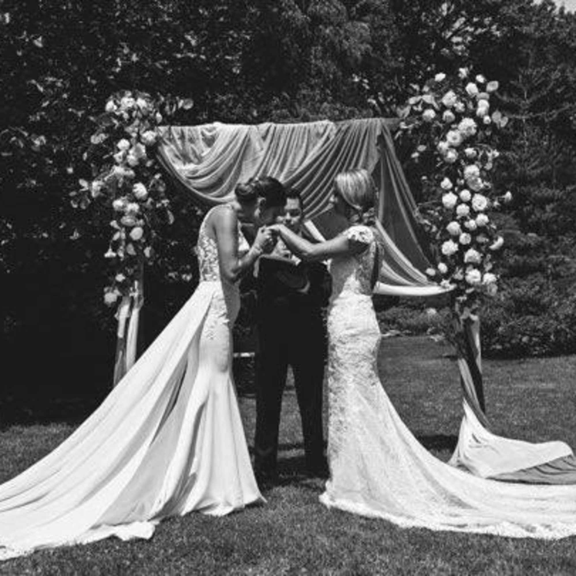 Classical white flowers 2 swags wedding ceremony arch