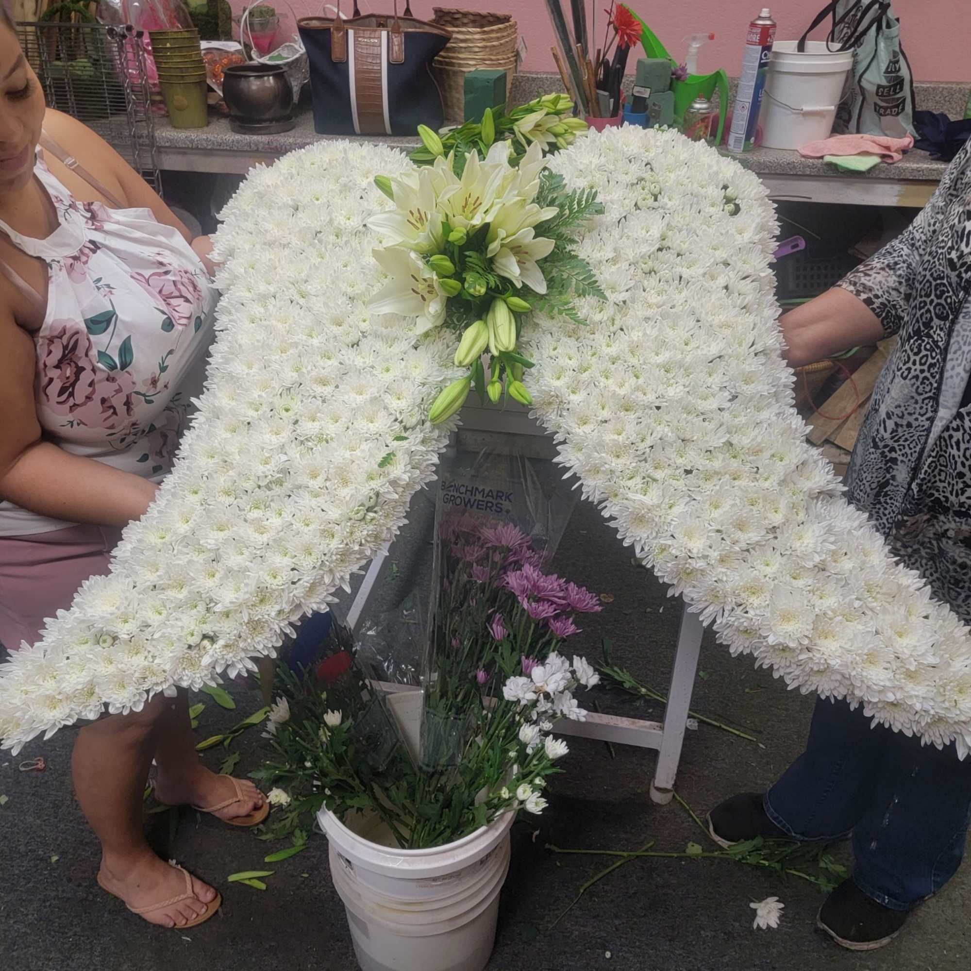 Small Angel wings 10x26
Large 31x35 
Any color choice