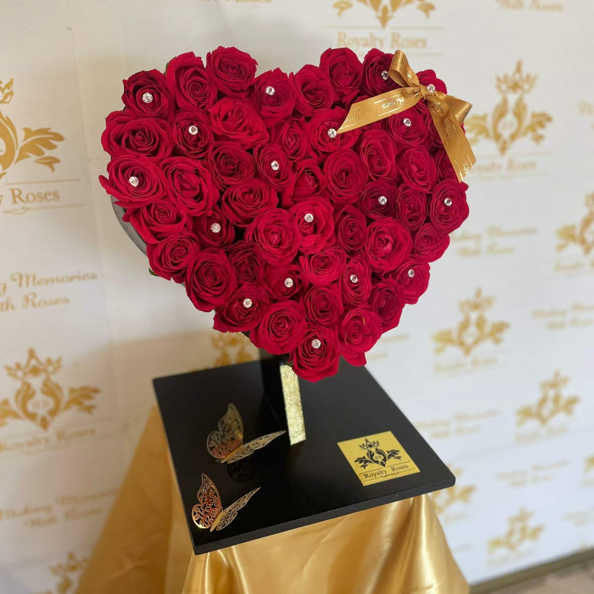 Unleash your inner royalty with our Luxury Floating Royalty Heart #2. Crafted