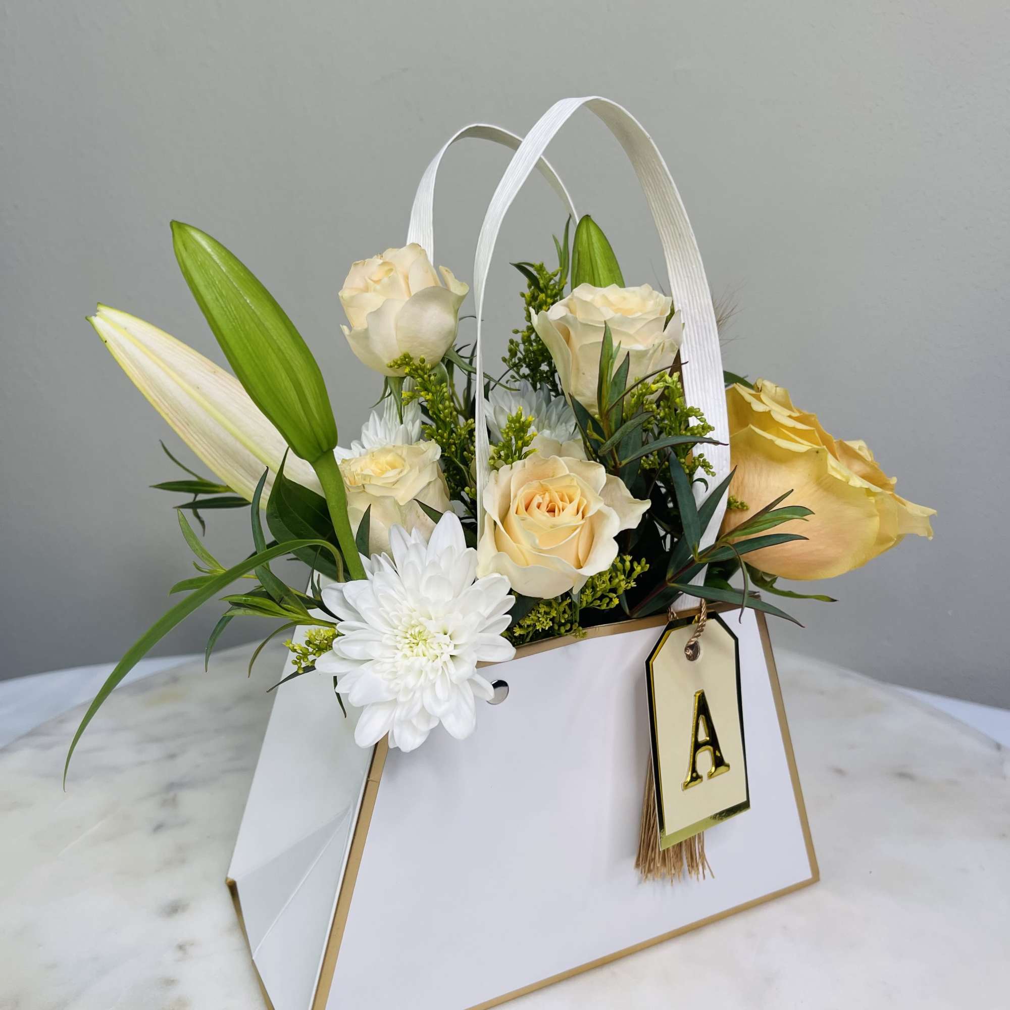 Introducing our "Heaven Scent" Bouquet Purse. A breathtaking fusion of elegance and Introducing our "Heaven Scent" Bouquet Purse. A breathtaking fusion of elegance and
