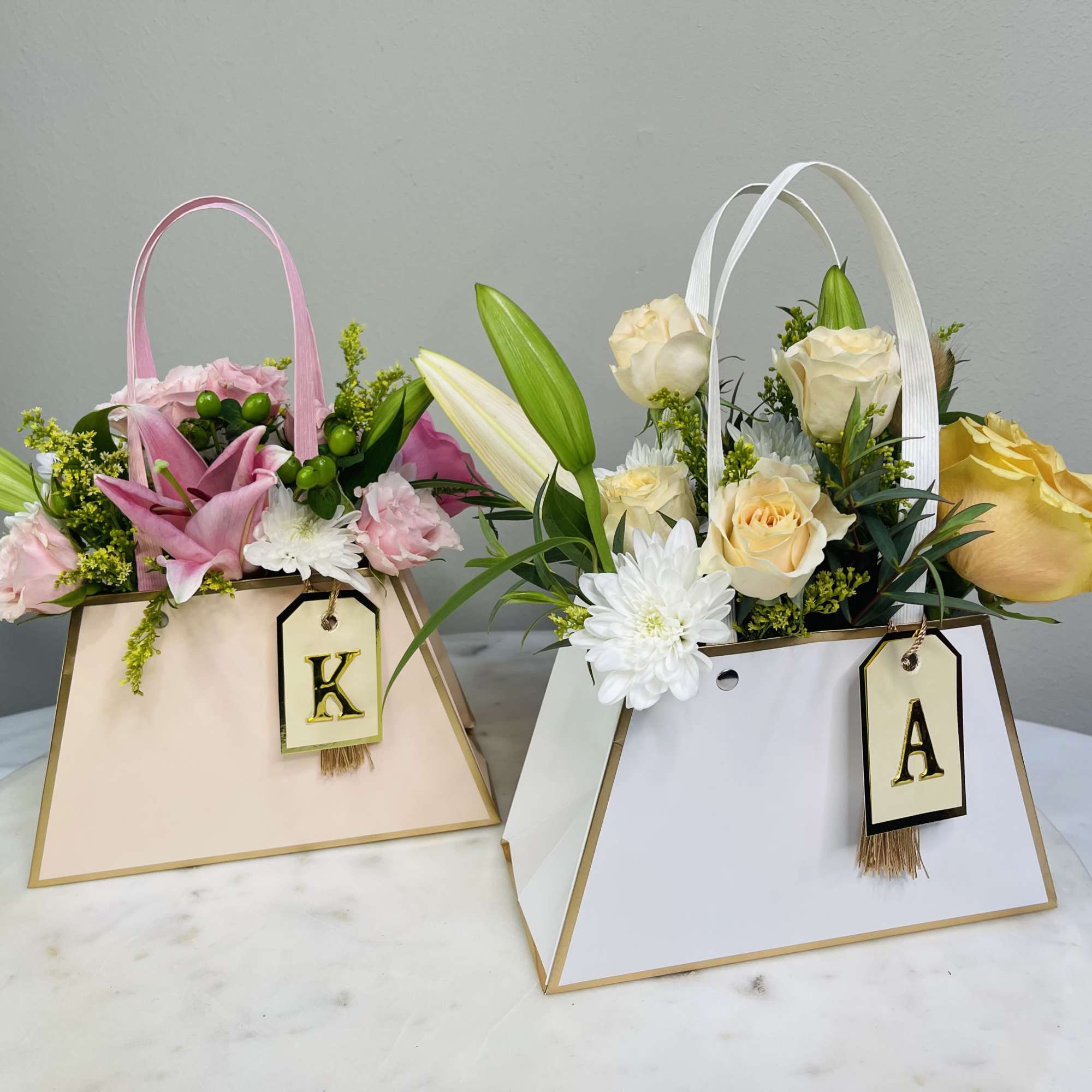Introducing our "Heaven Scent" Bouquet Purse. A breathtaking fusion of elegance and Introducing our "Heaven Scent" Bouquet Purse. A breathtaking fusion of elegance and