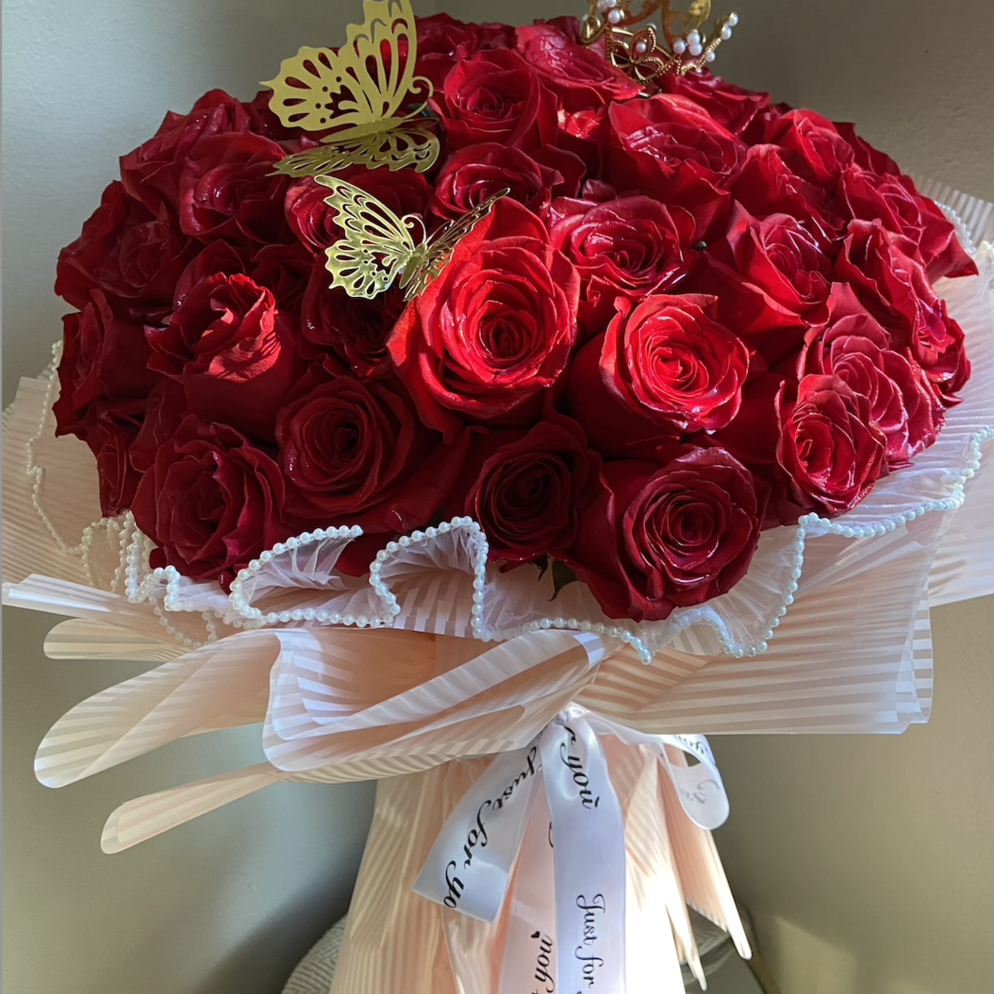 The My Queen Bouquet is a regal, show-stopping gift designed to honor