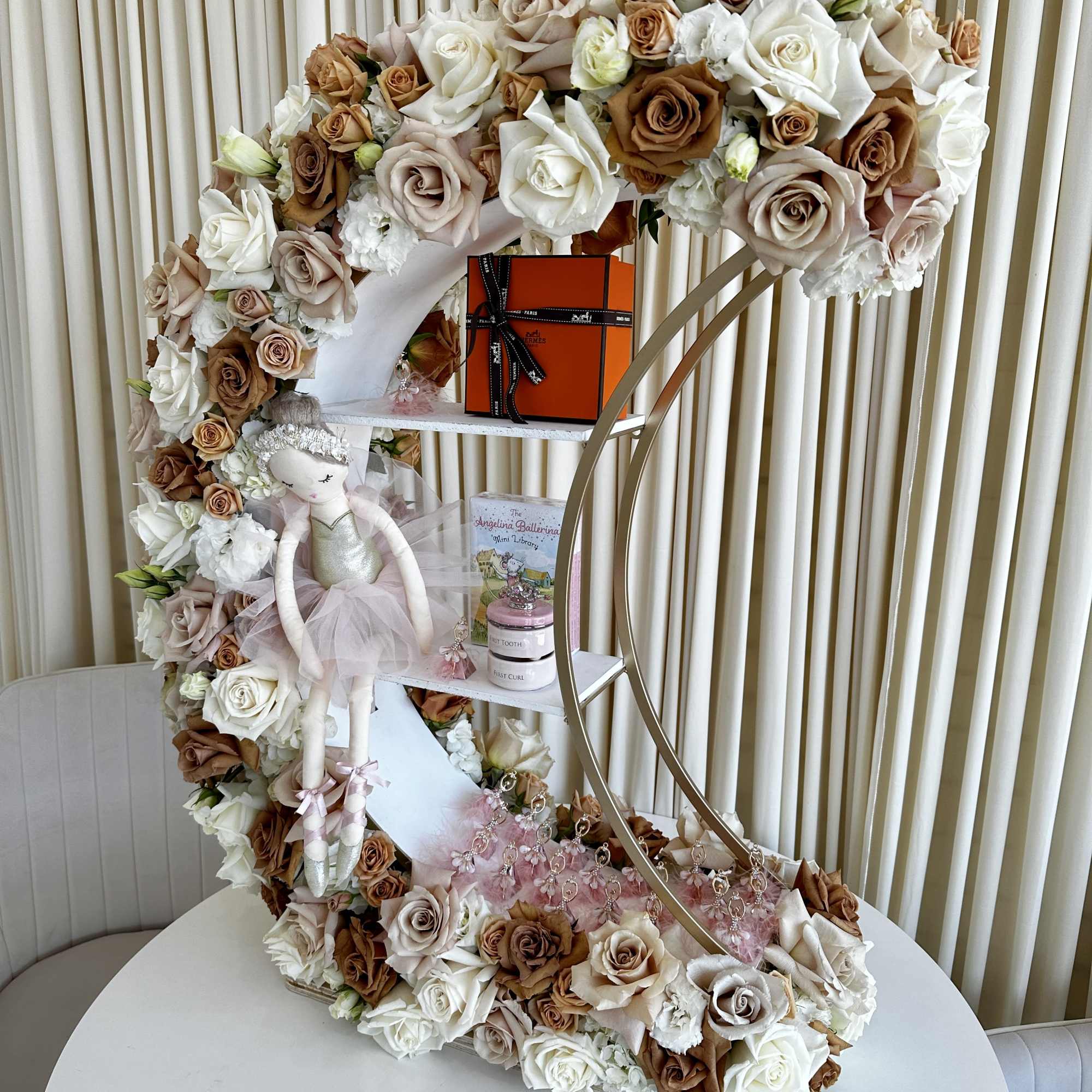 (Gifts &amp; Chocolates not included)
Welcome the arrival of a precious little one