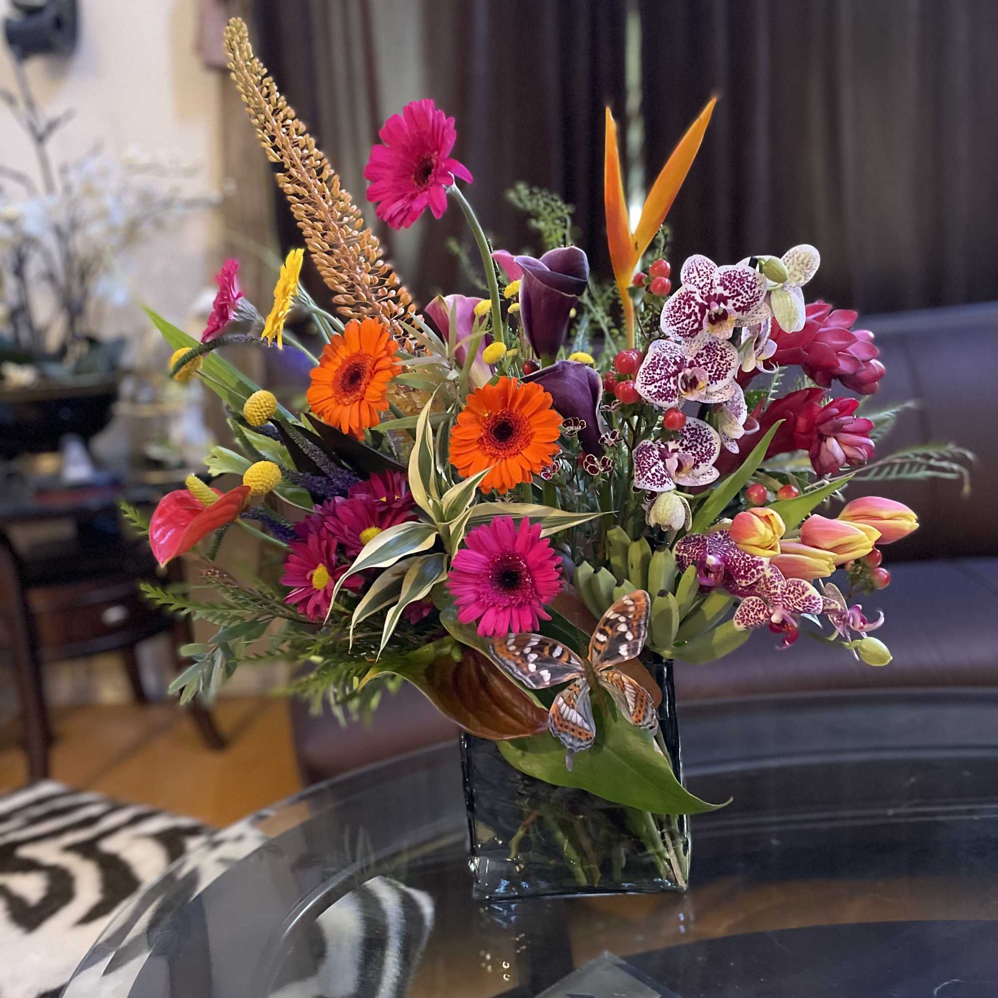 A vibrant and exotic fusion of tropical elements creates an awe-inspiring arrangement