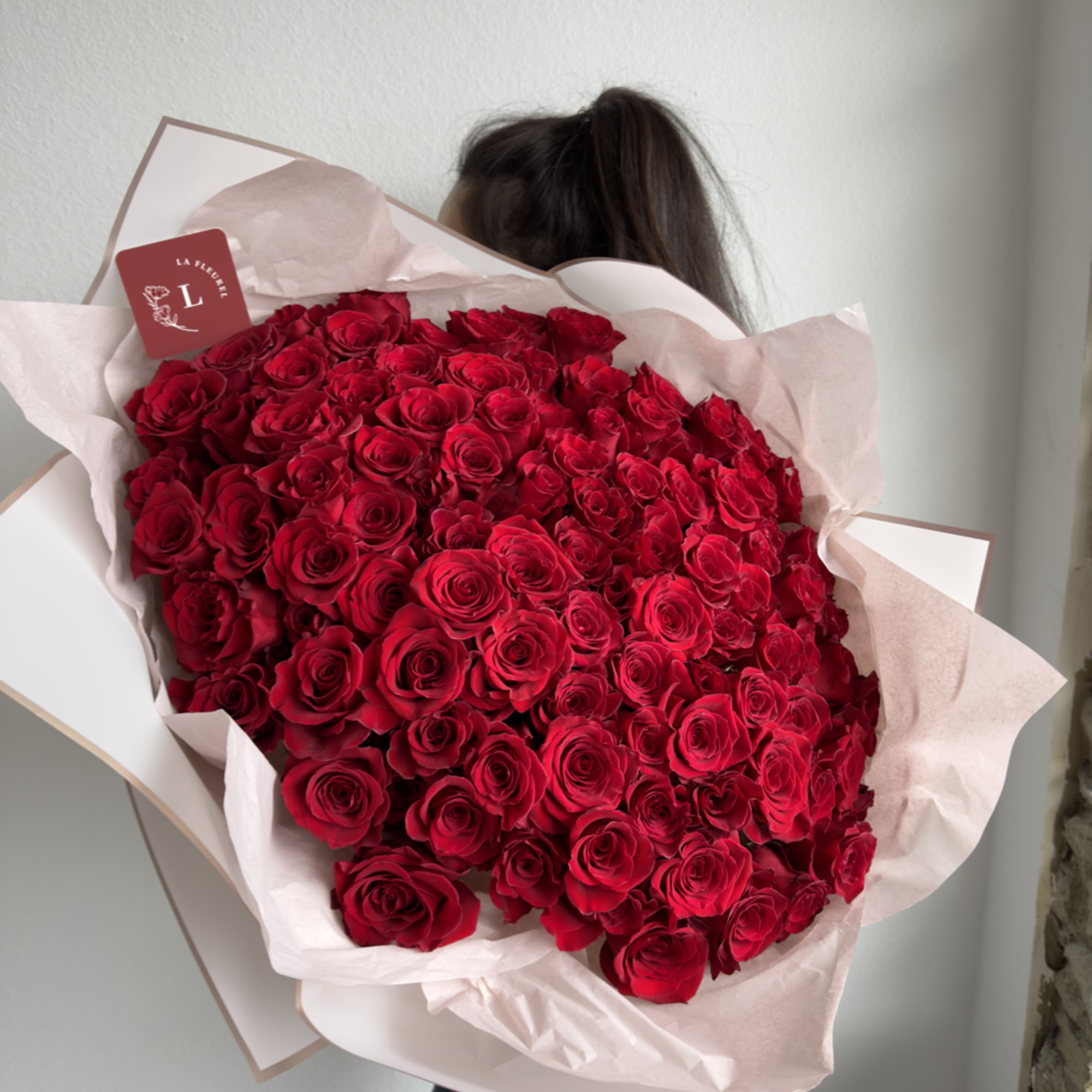 This spectacular bouquet will be perfect for you! 
Our hand tied bouquet