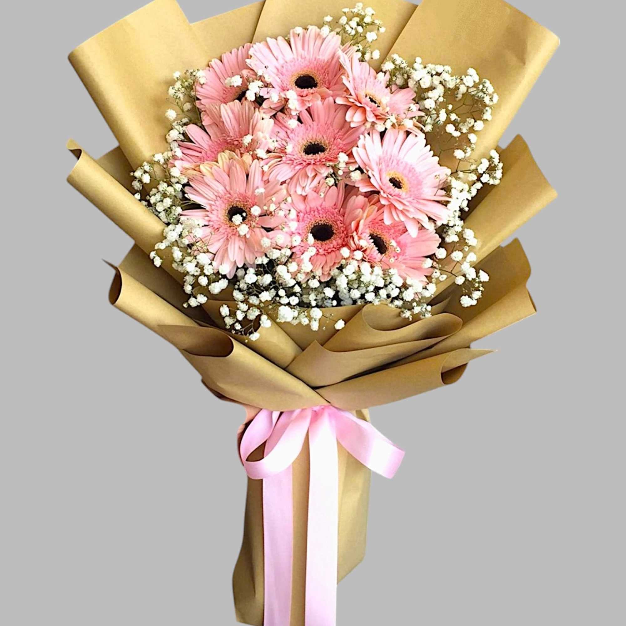 Surprise them with this beautiful bouquet of gerberas. This is a great