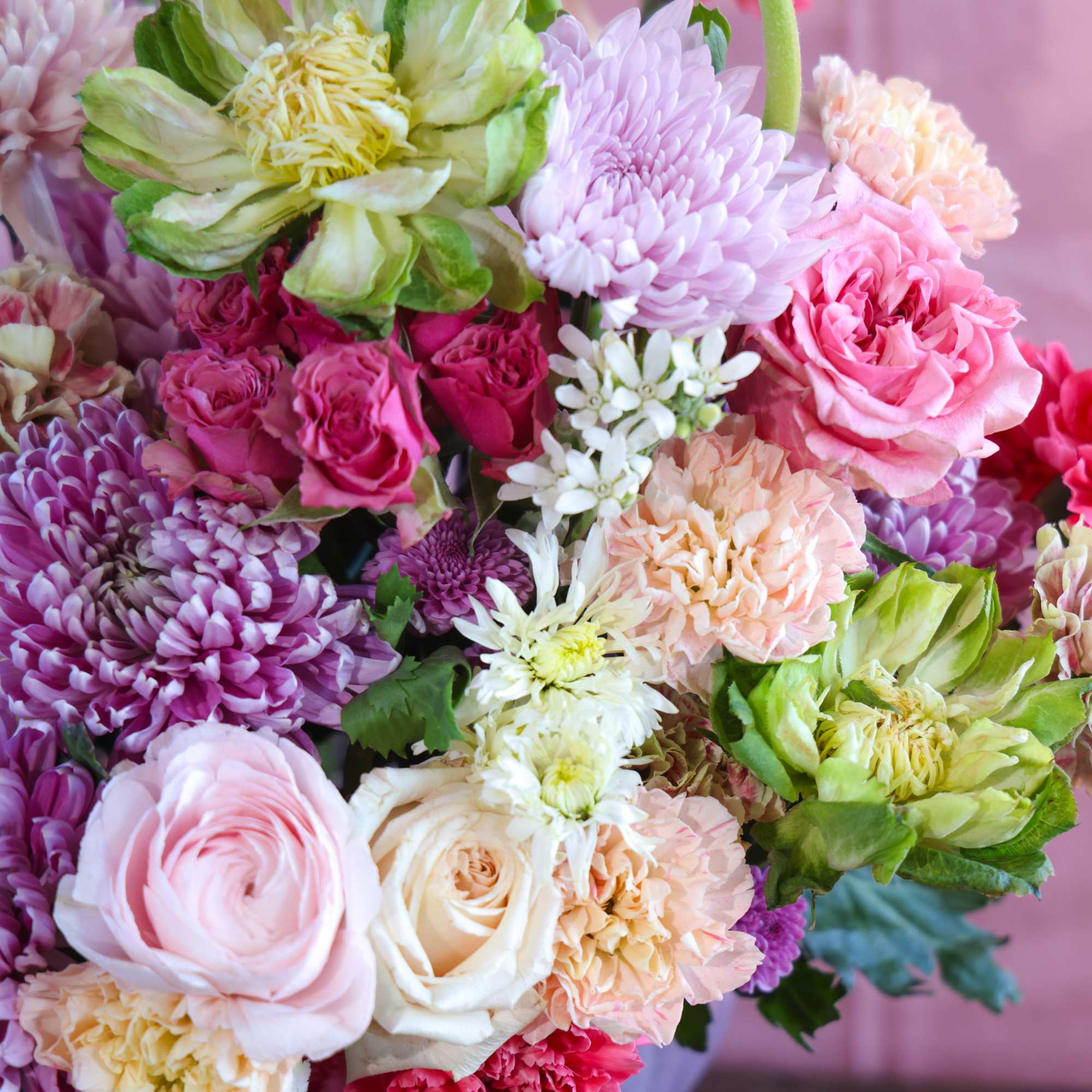 The Floating on a Cloud arrangement embodies that feeling of Joy love