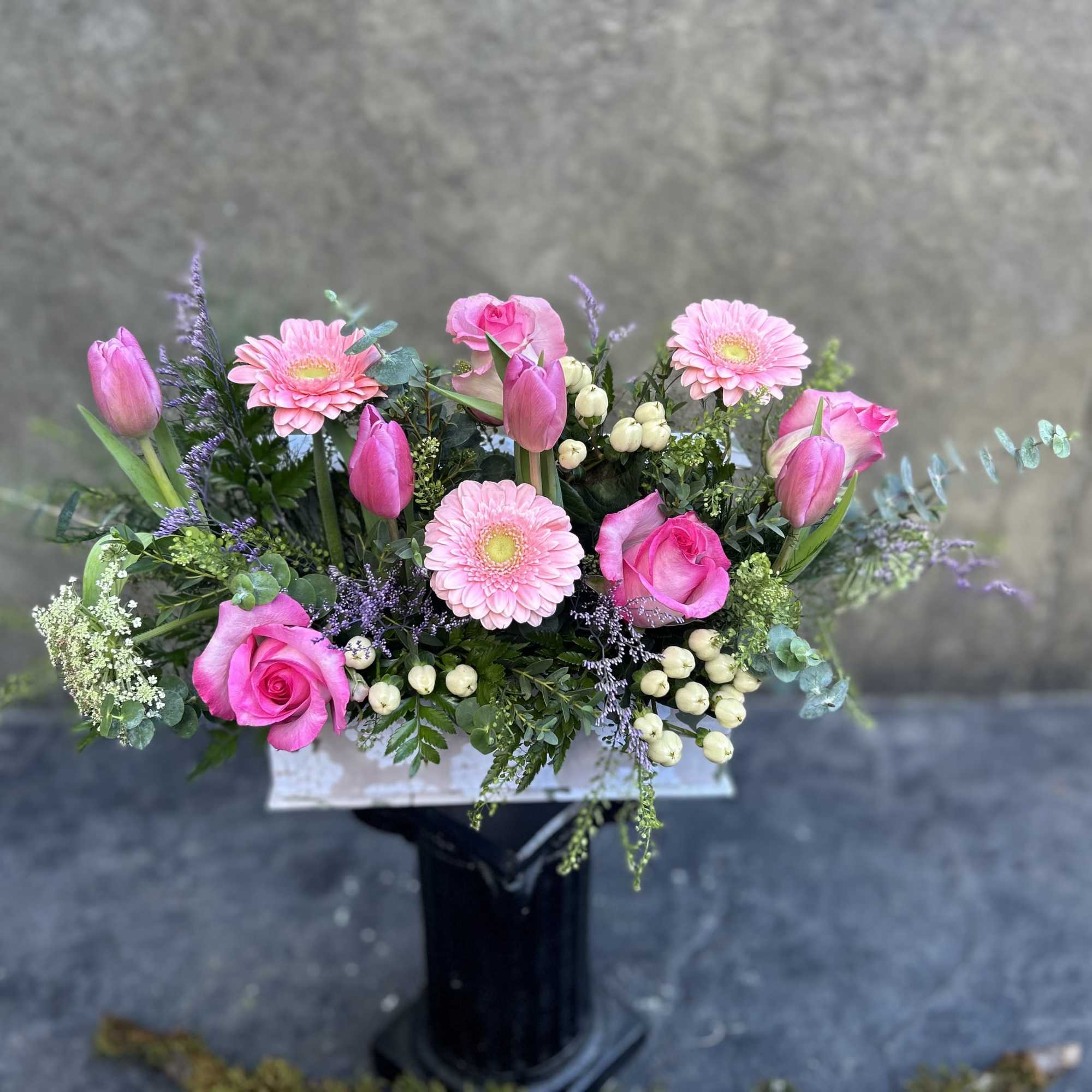 You choose the color theme, we arrange you something custom~

This designers choice