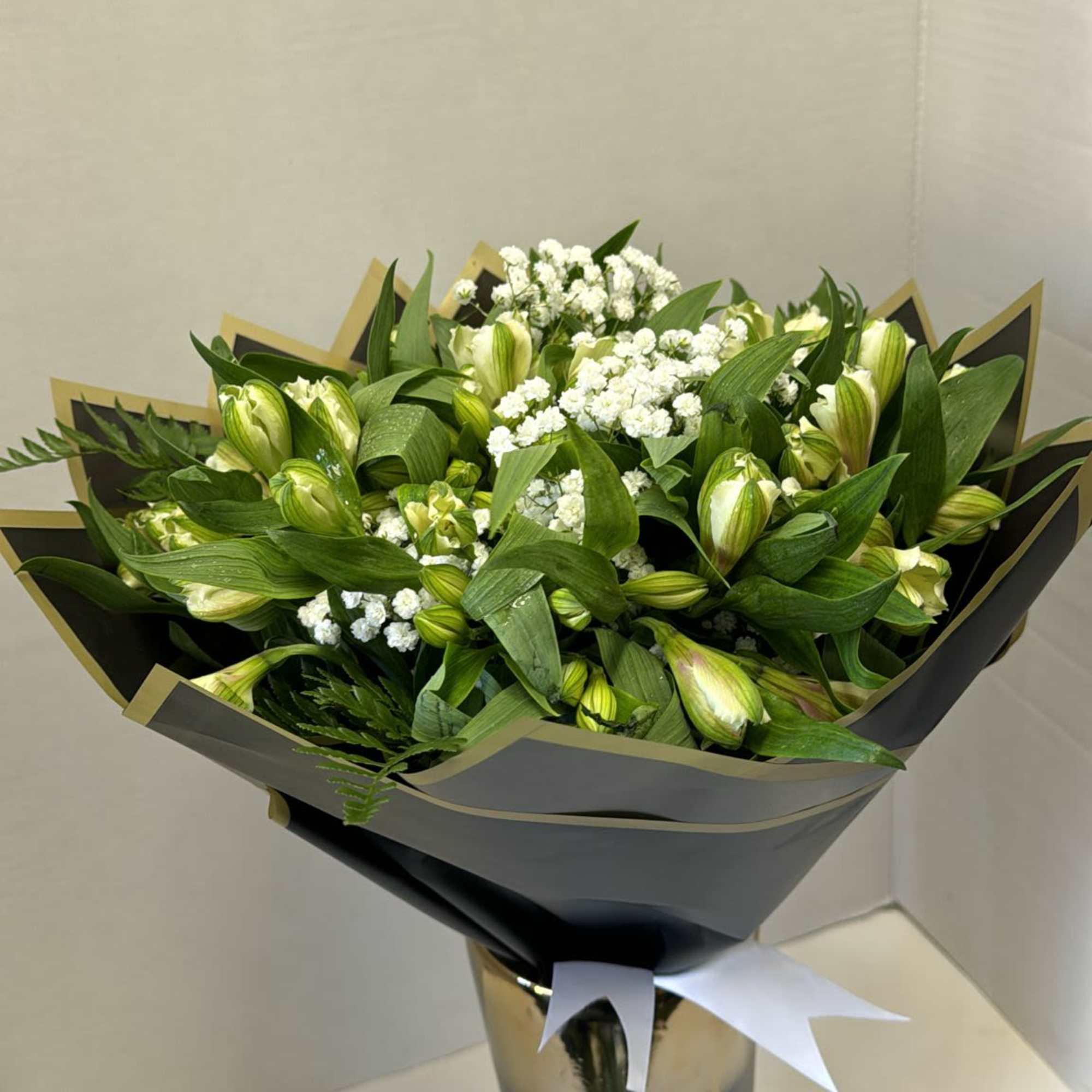 The Alstroemeria symbolizes long-lasting friendship, and each of its six petals represents