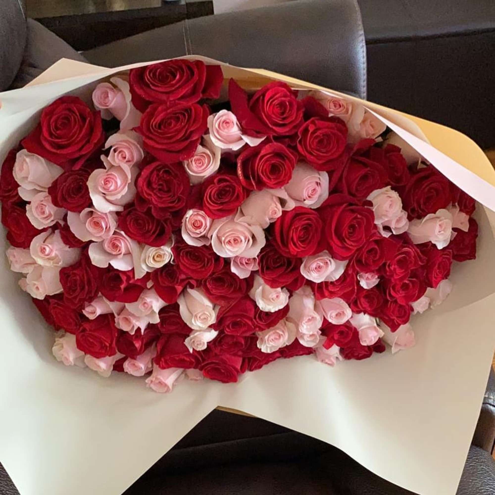 100 Beautiful Bicolor Bouquet, with 50 Red Roses, and 50 Light Pink