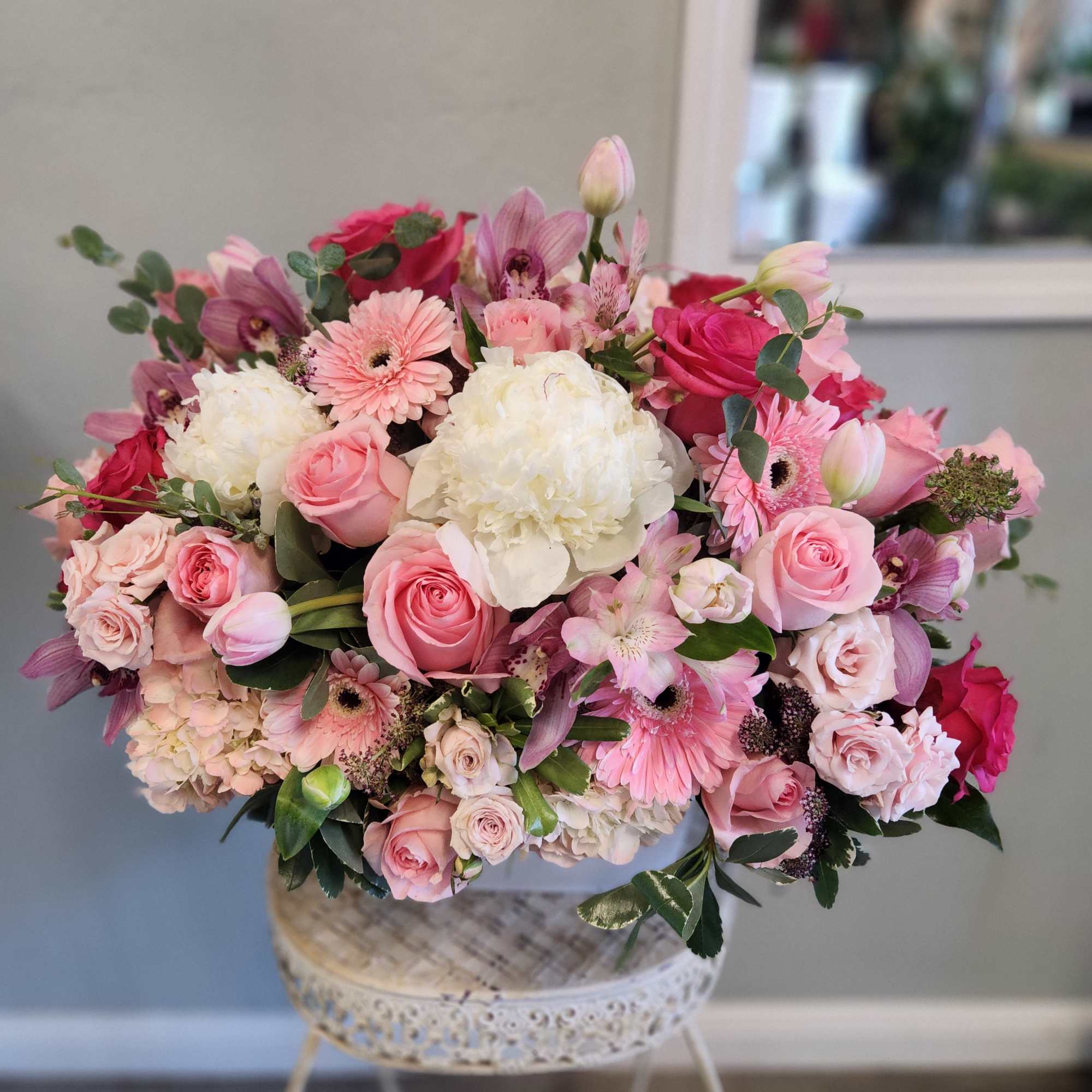 Luxury design - All luxury designs are designed by our talented team