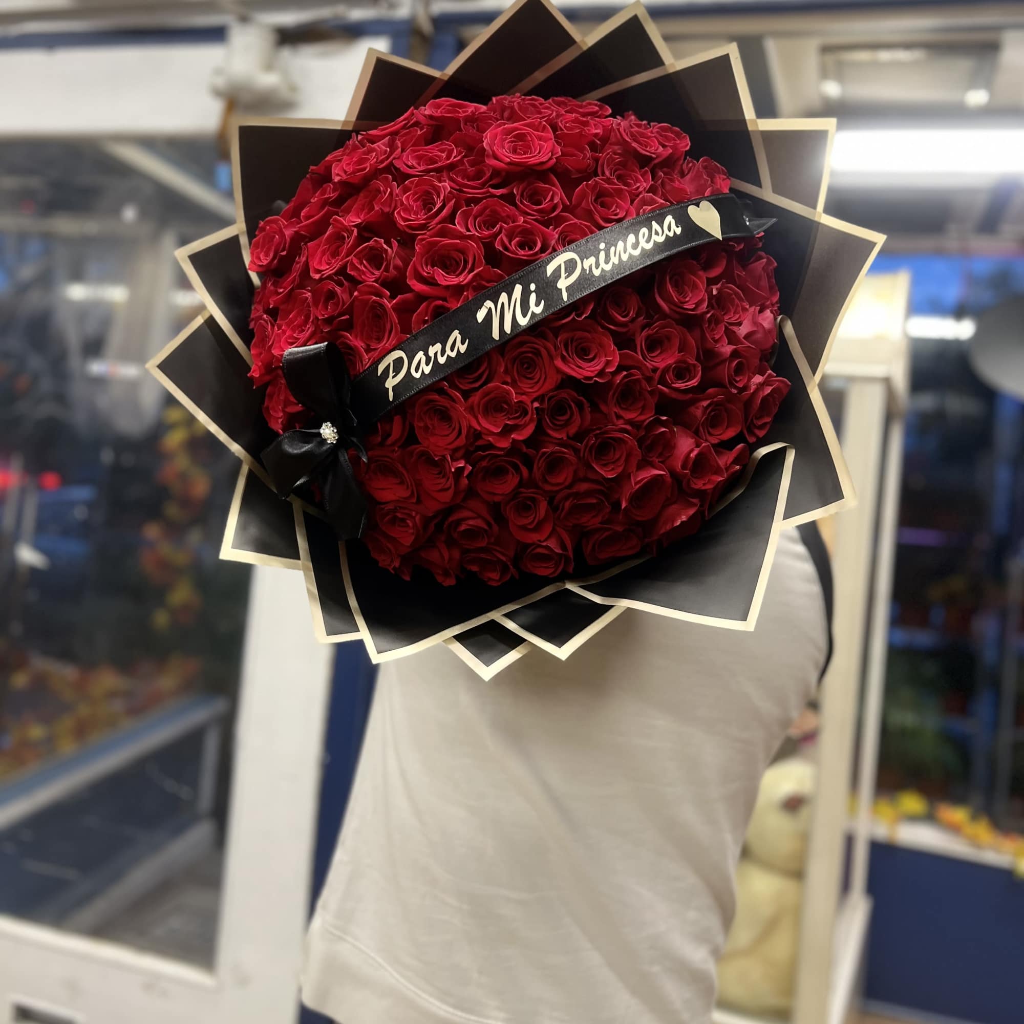 100 long stem red roses 