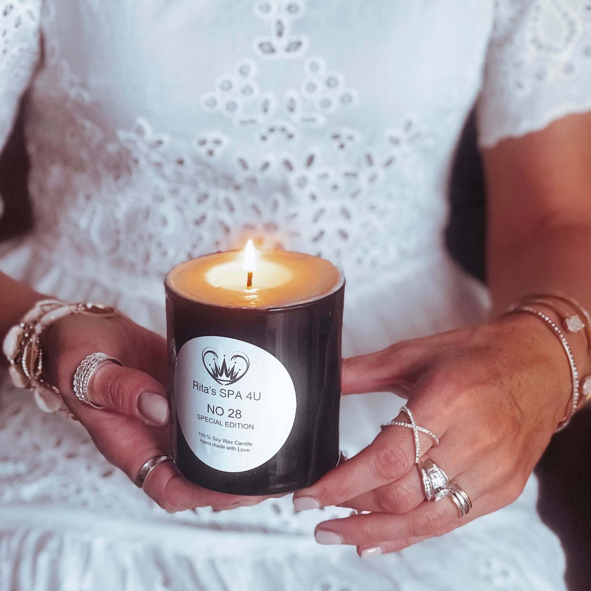 We love supporting our local crafty community! These handmade pure soy wax