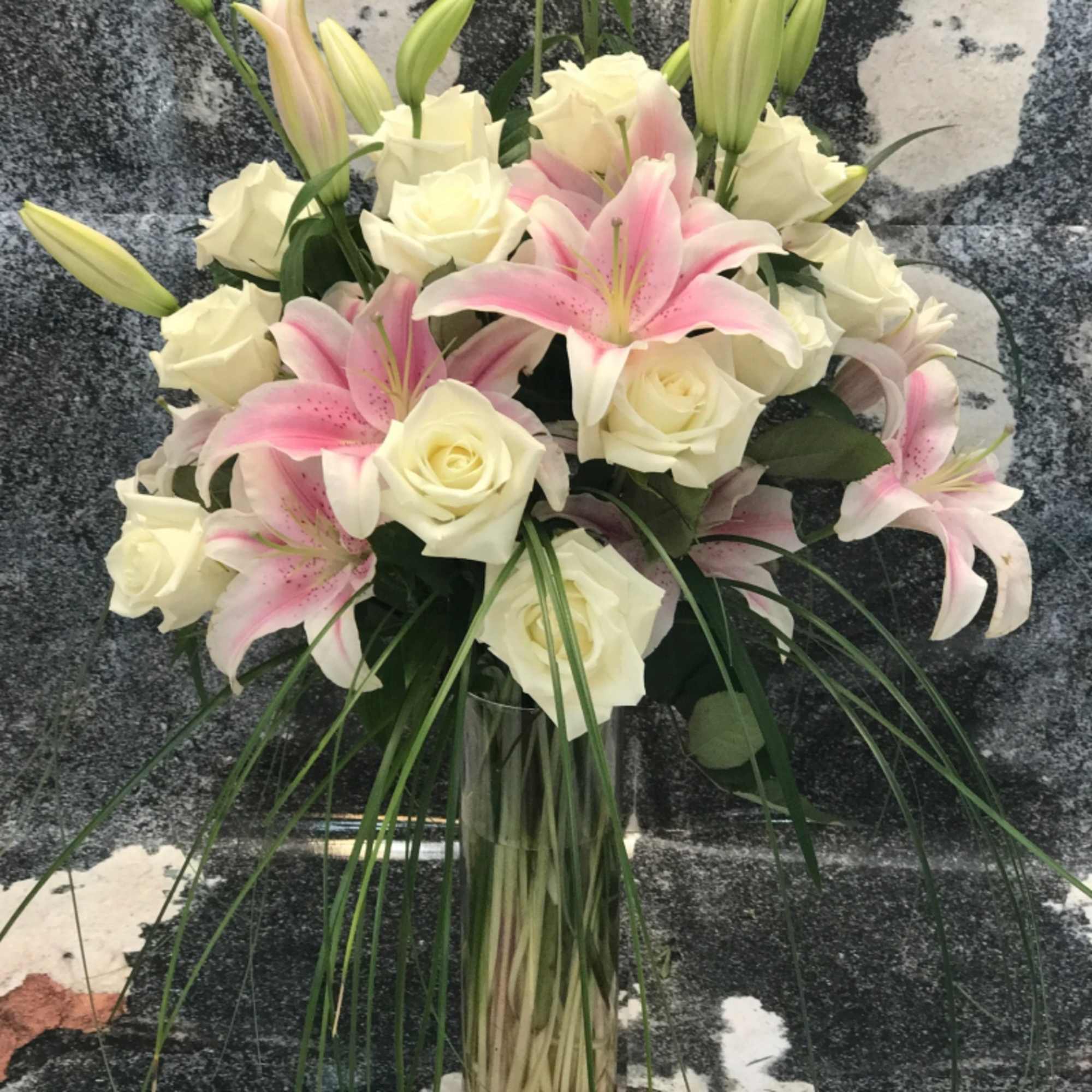 Light pink roses white asiatic lilies new arrivals
