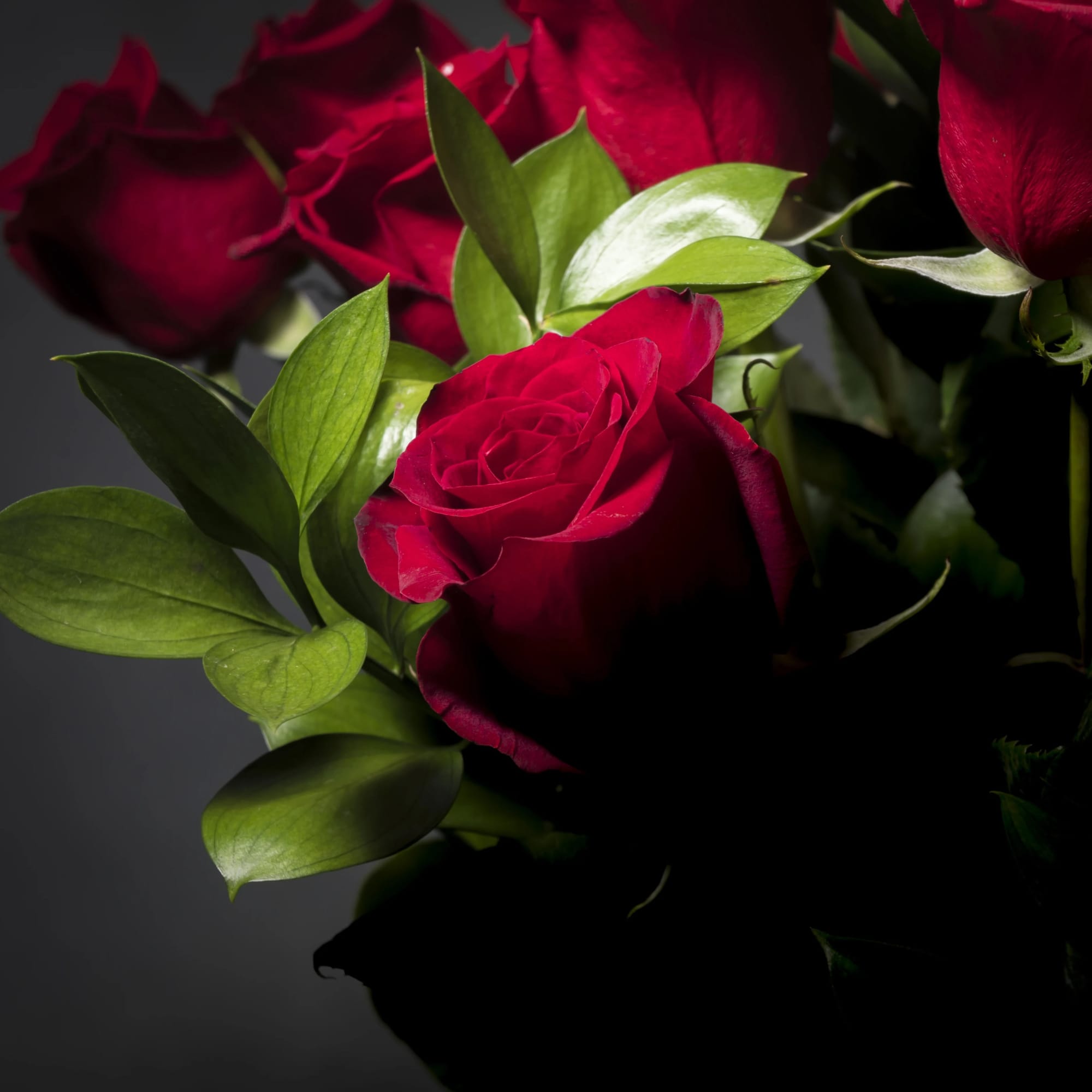 Because your love deserves a gift twice as romantic, send this fresh