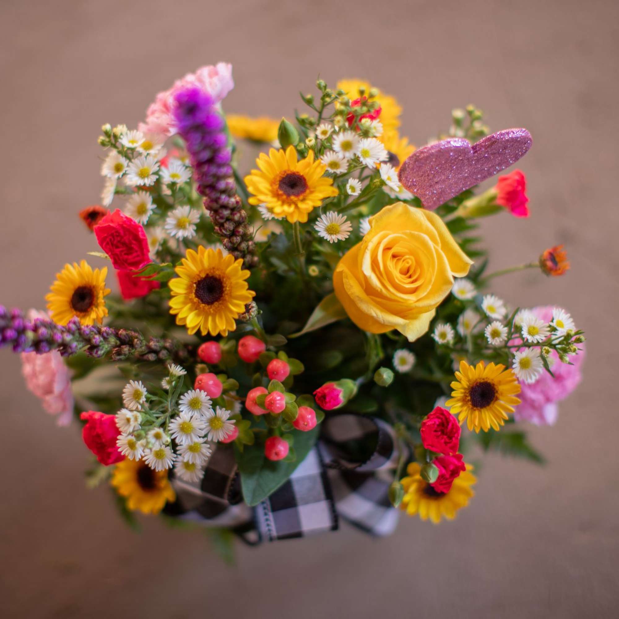 Looking to send something special this Valentines Day? This fun and colorful Looking to send something special this Valentines Day? This fun and colorful