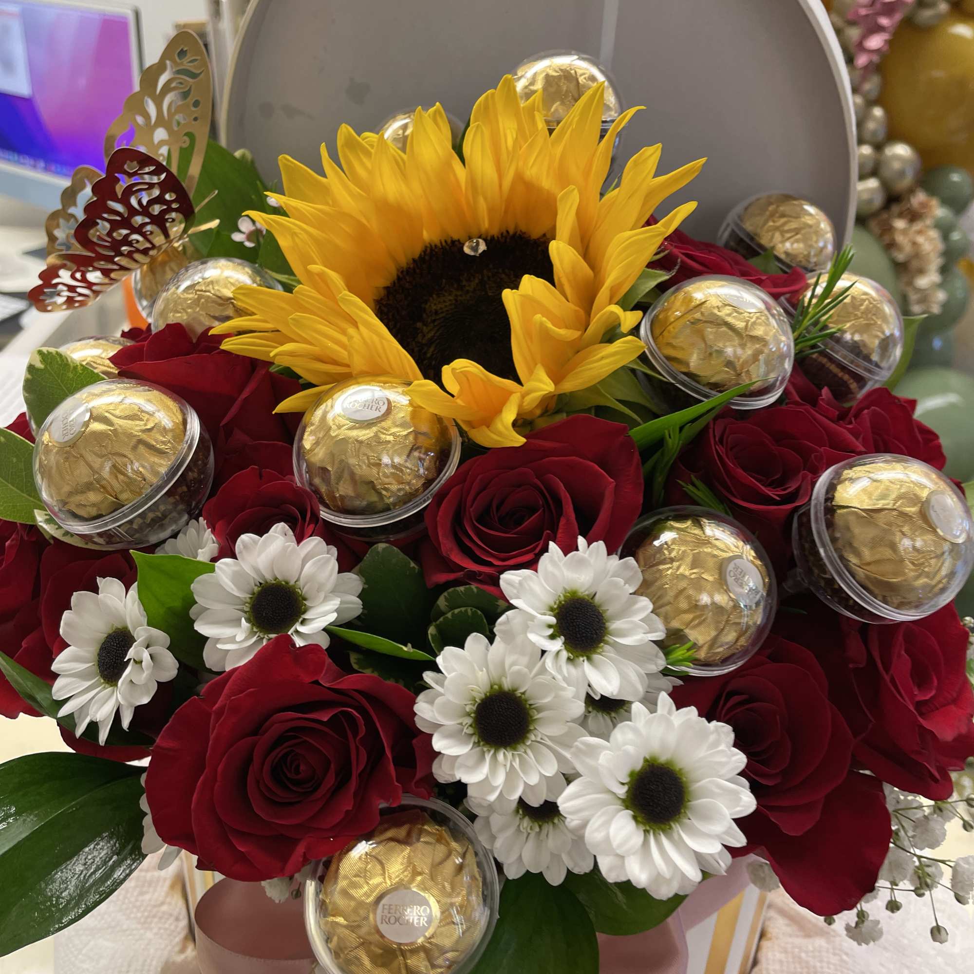 24 Roses and mini daisies in box with chocolates