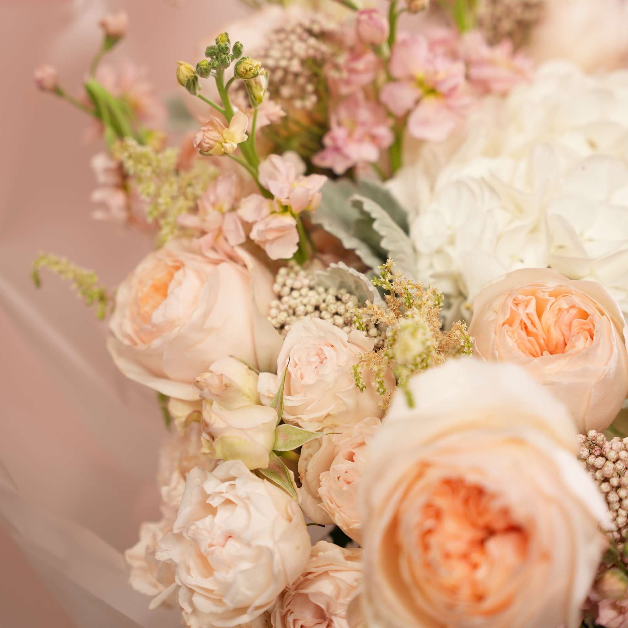 Experience the timeless charm of our &quot;Vintage Elegance&quot; bouquet. This enchanting arrangement