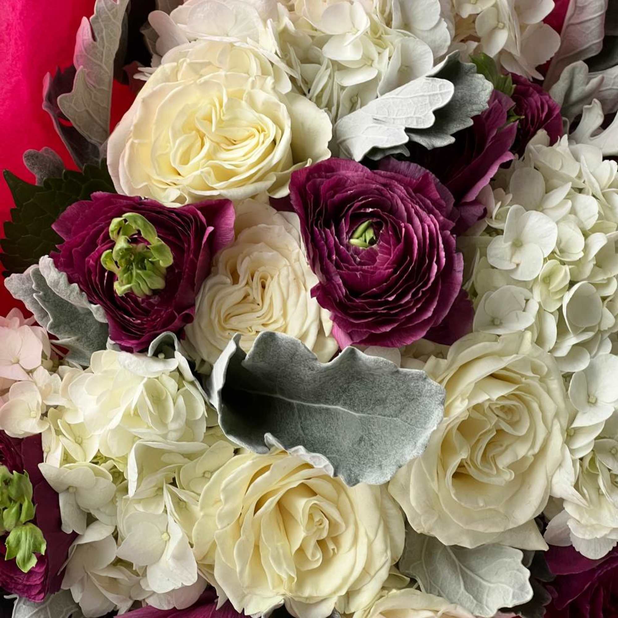 Premium flowers mixed bouquet 