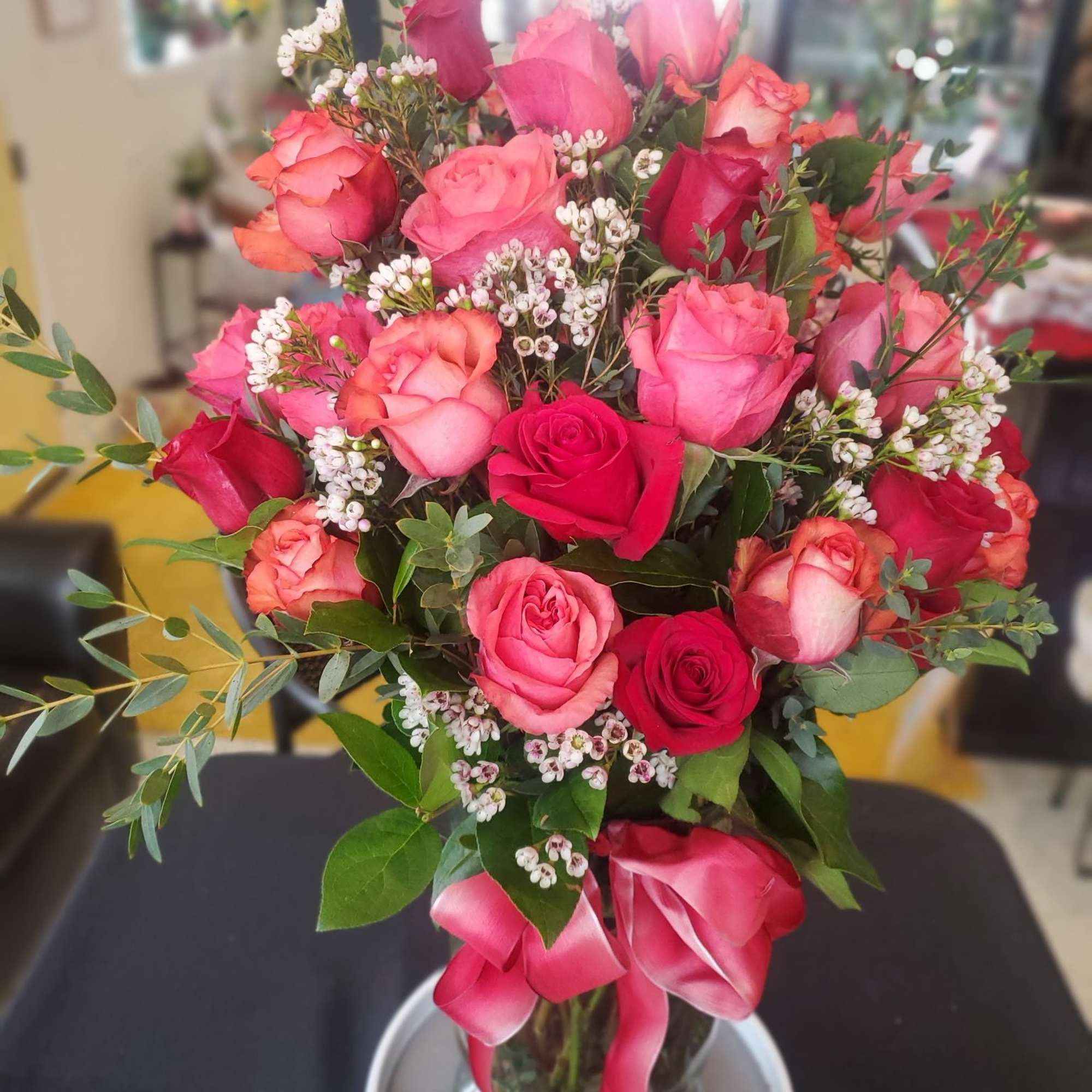 1 dozen RED roses (standard)
2 dozen RED roses (deluxe)
3 dozen RED roses