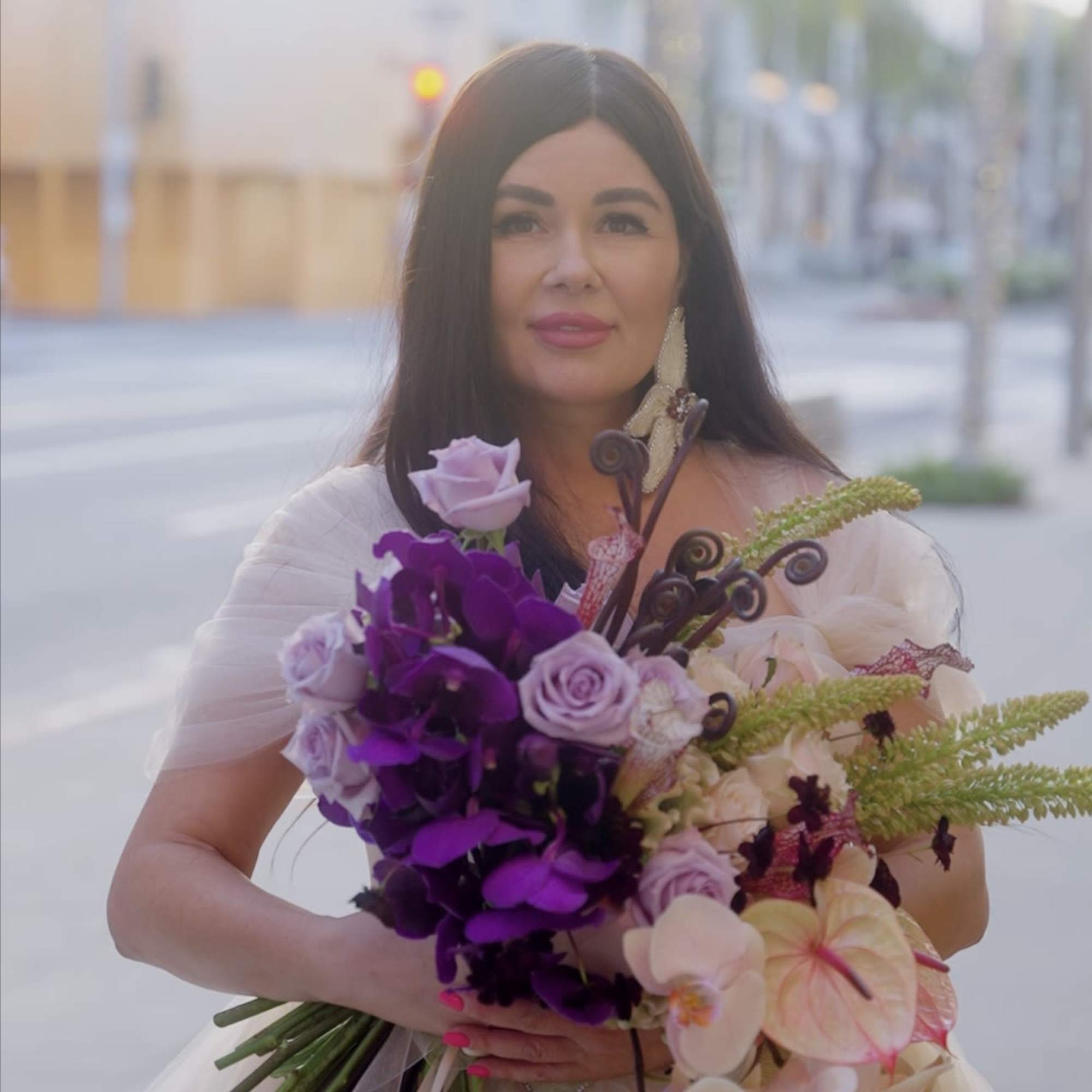 The &quot;Custom Premium Bridal Bouquet&quot; is a premium wedding bouquet tailored to