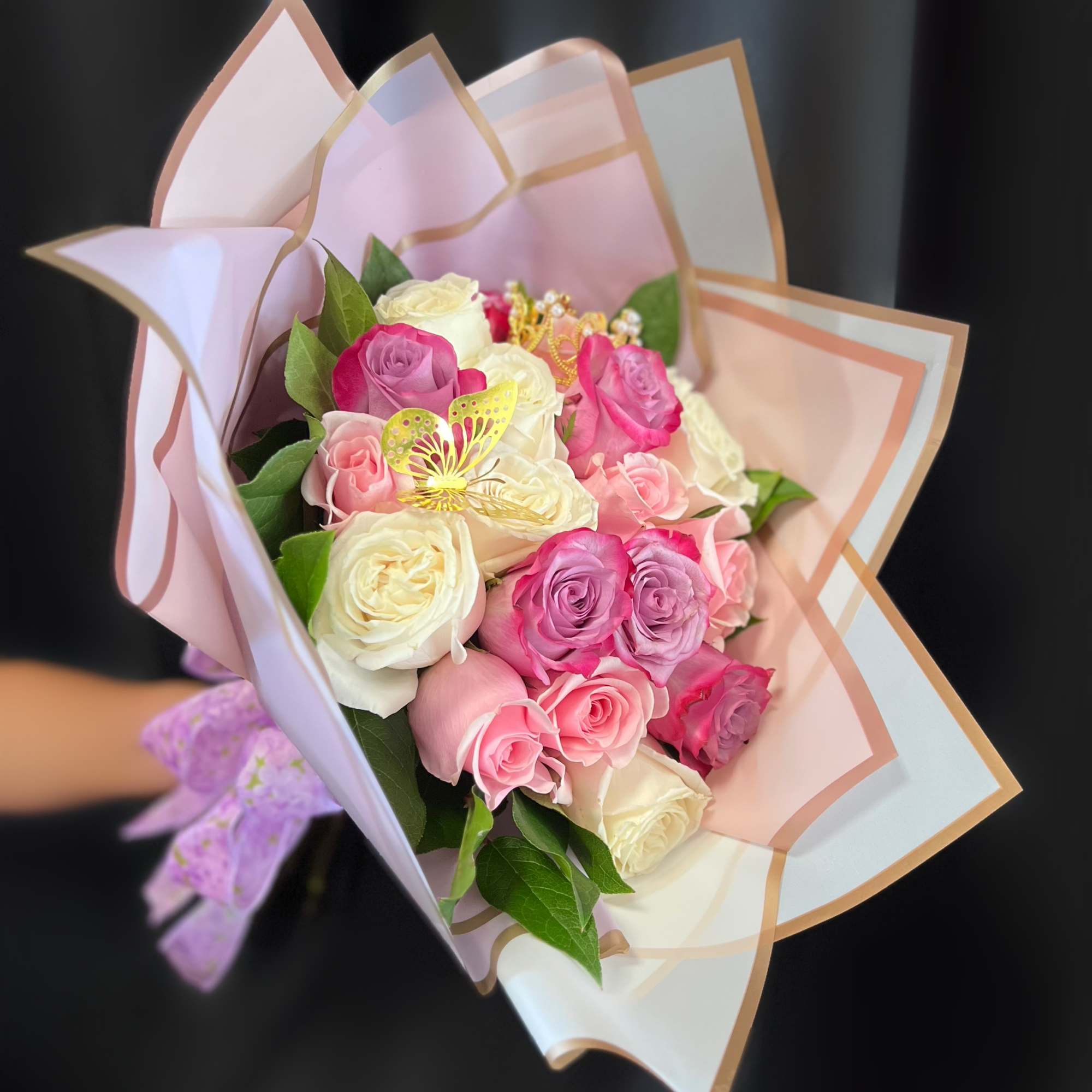18 MIXED ROSES IN PINK, LAV AND WHITE