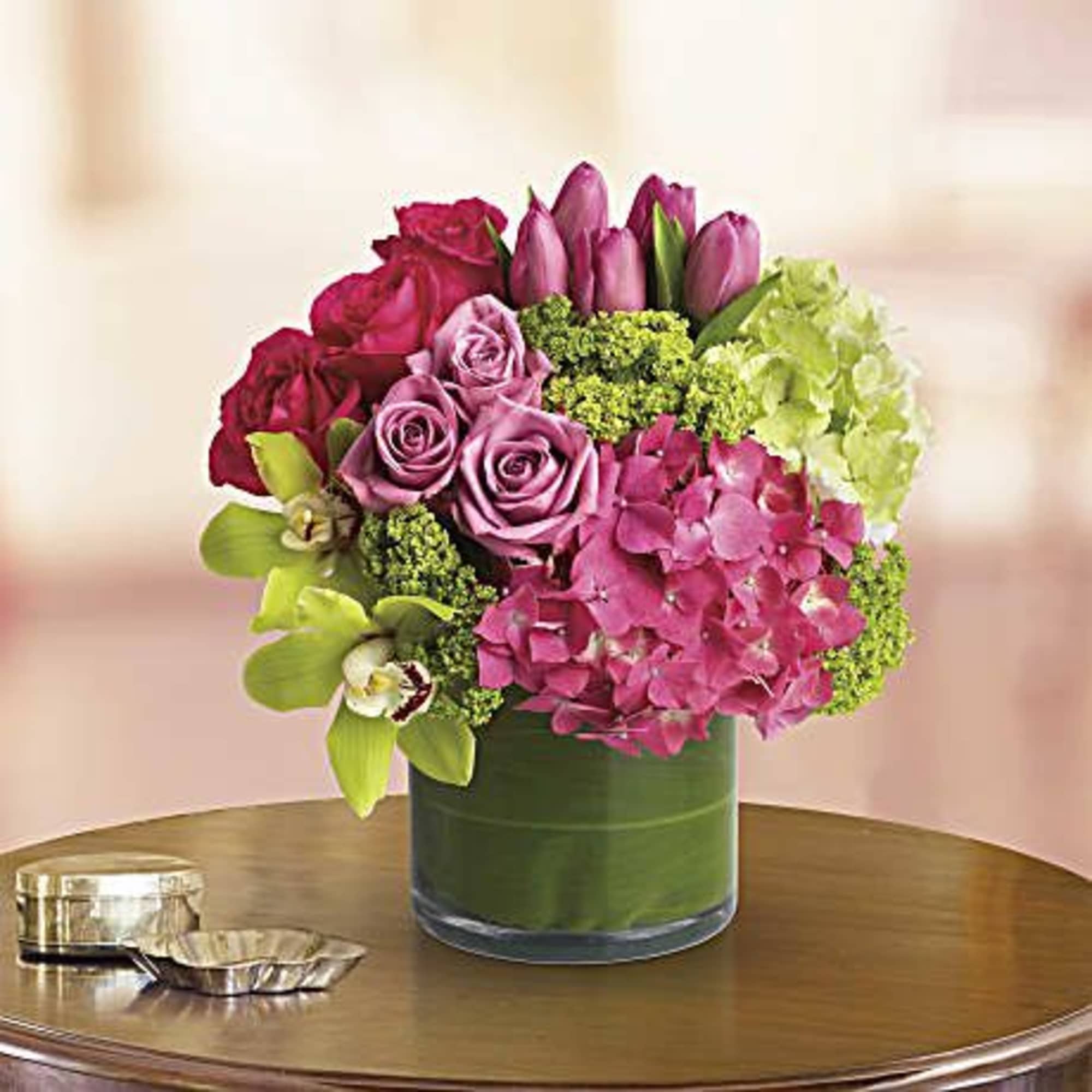 A special celebration or unique occasion, you can add to your flowers A special celebration or unique occasion, you can add to your flowers