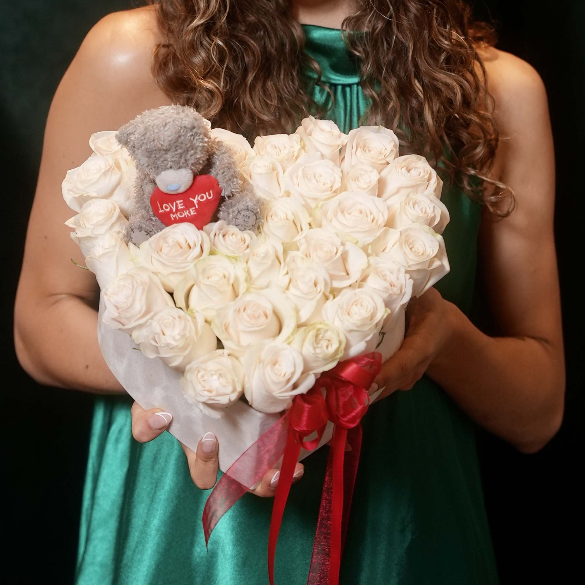 White Love

The bouquet &quot;White Love&quot; is an exquisite blend of purity and