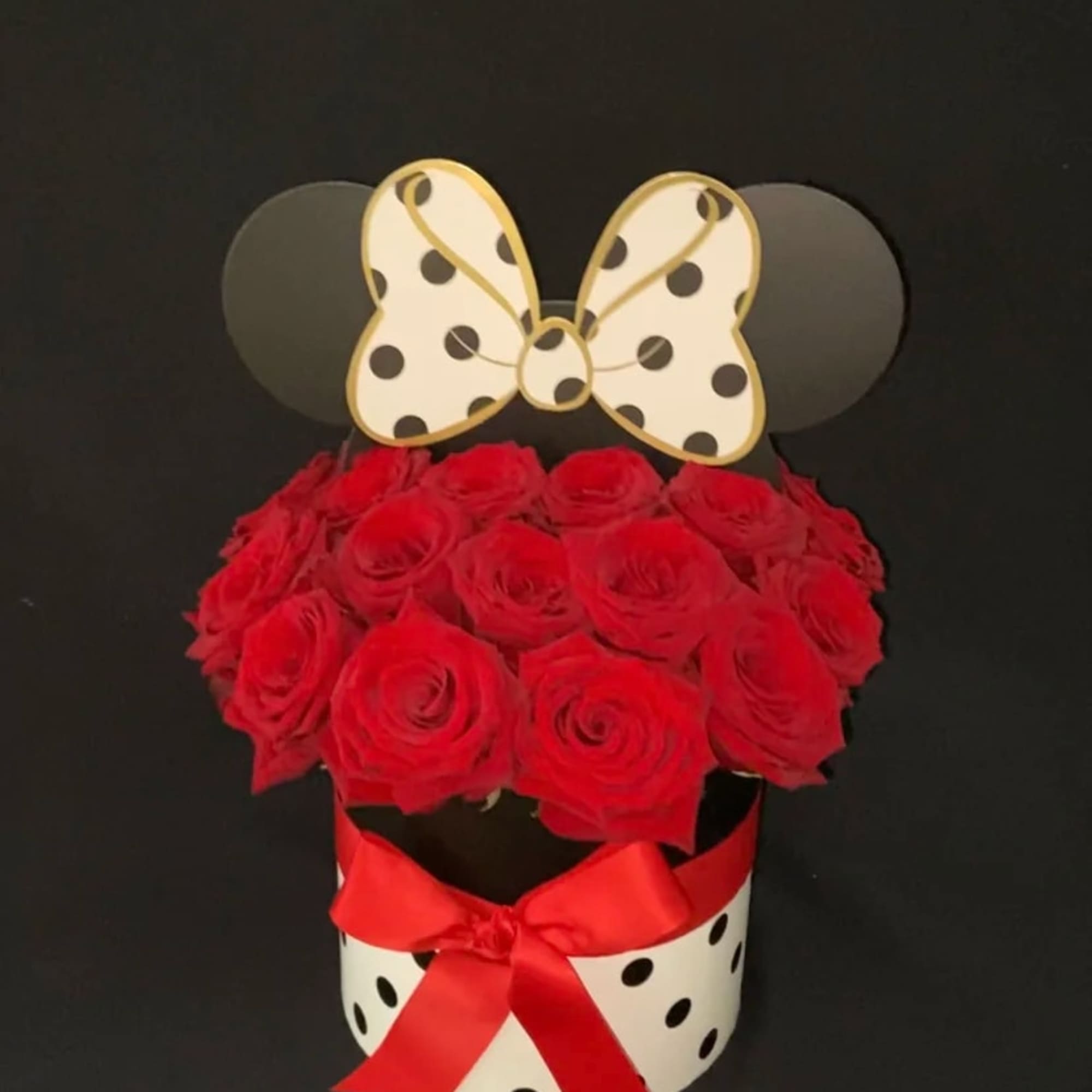 12 Red Roses, Standard
18 Red Roses, Deluxe
24 Red Roses, Premium