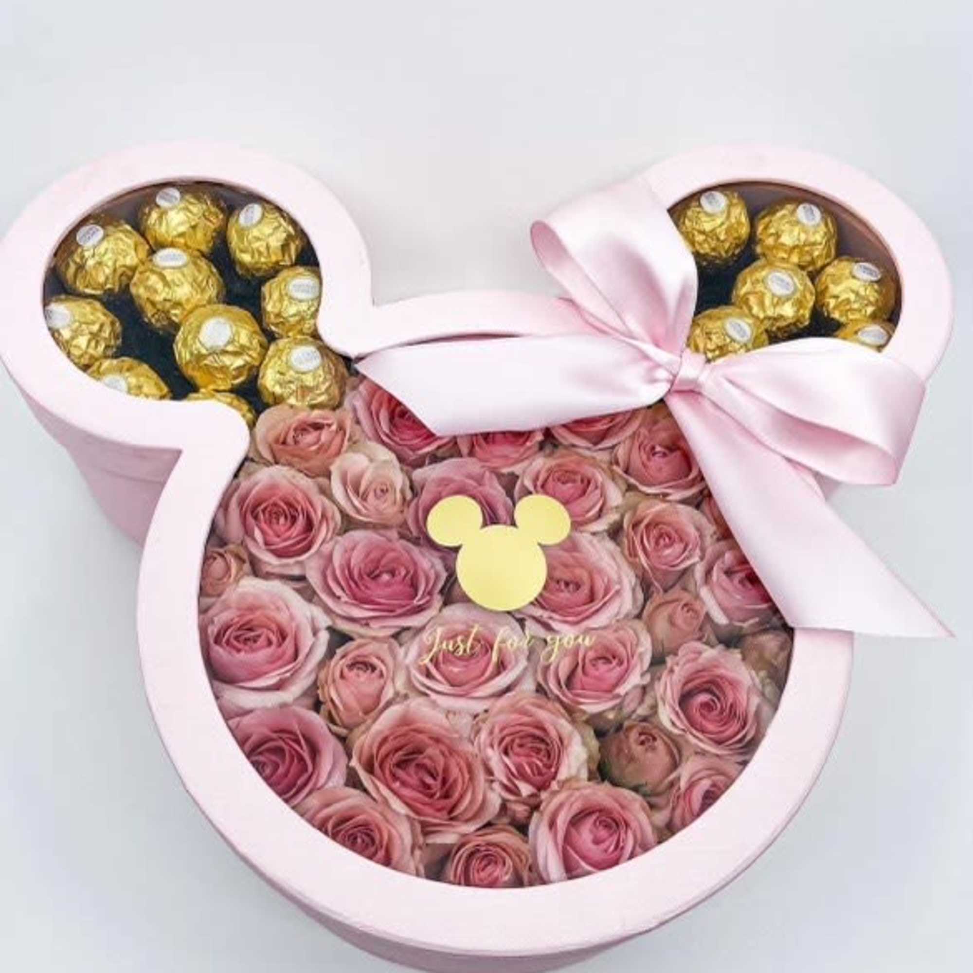 MICKEY MOUSE FLOWER BOX WITH CHOCOLATE 