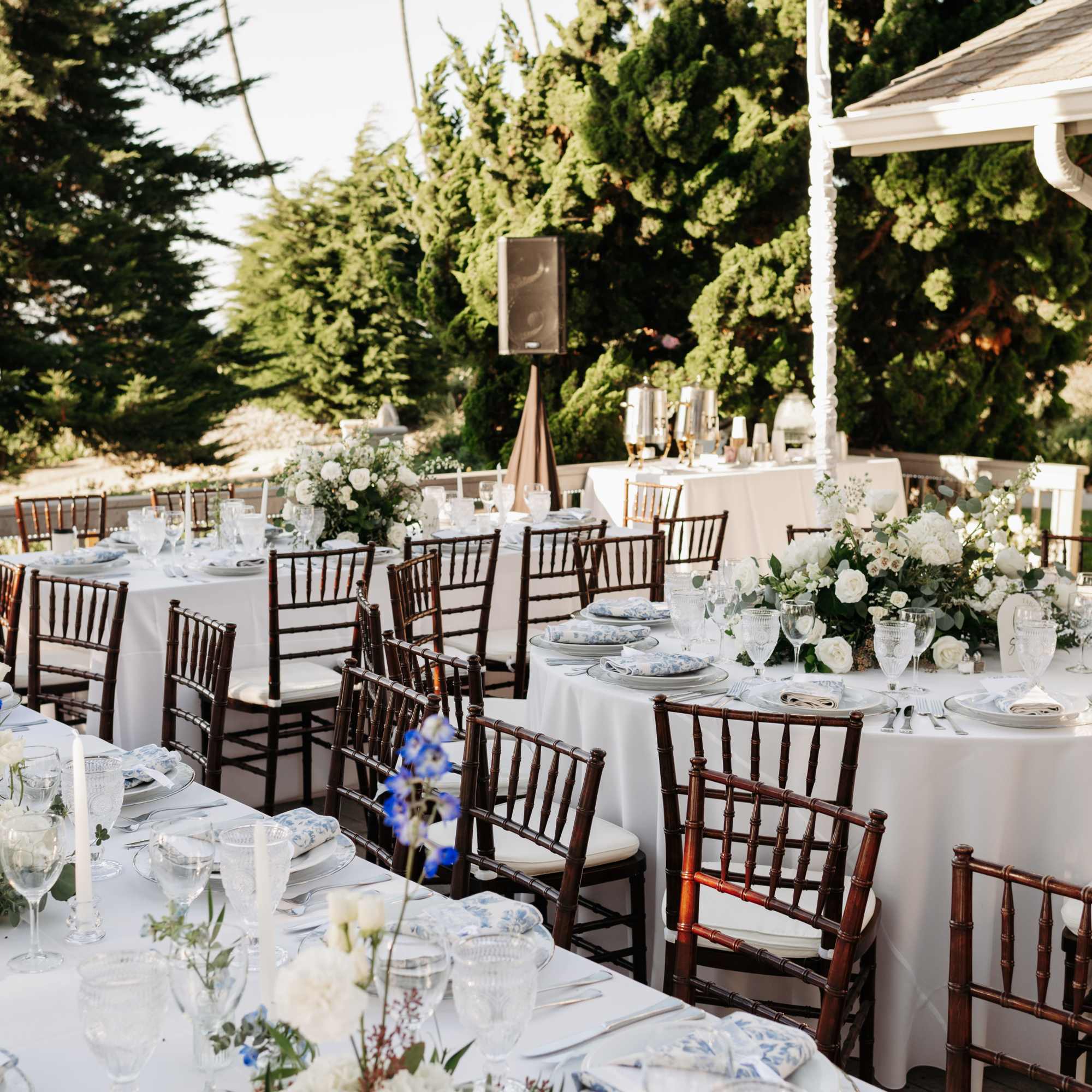 Our signature table centerpiece is perfect for your wedding or special event.

Work