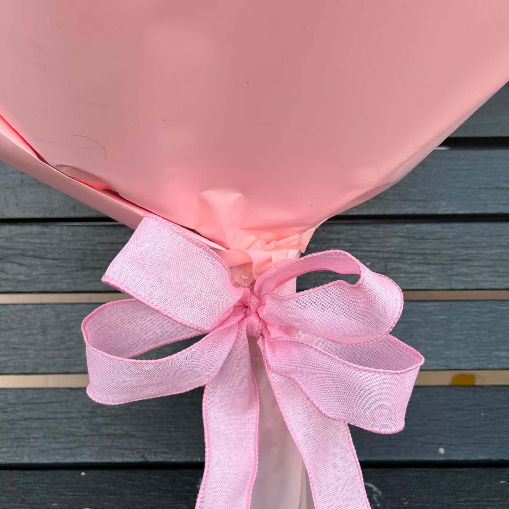 Pretty light pink wrap arranged with roses and hydrangeas. A perfect gift Pretty light pink wrap arranged with roses and hydrangeas. A perfect gift