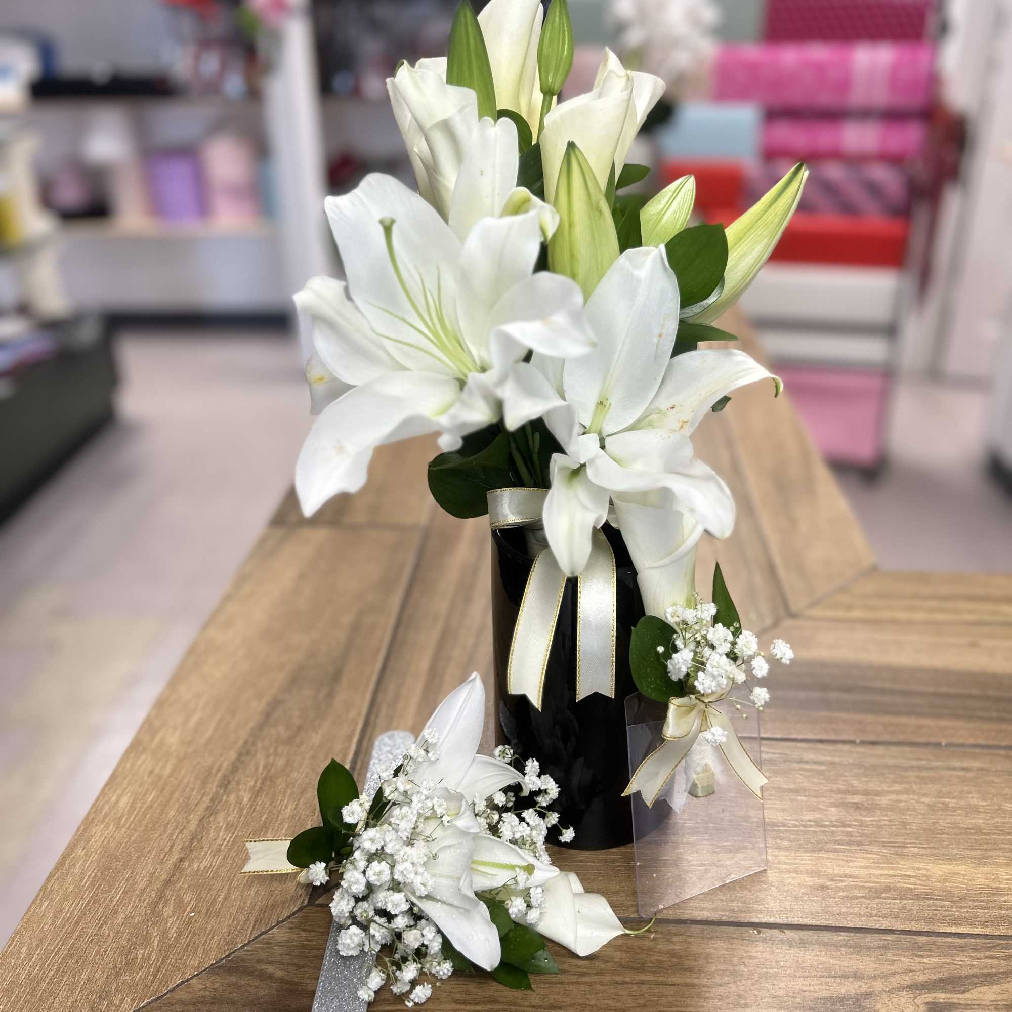 Bride Bouquet  of oriental lilies  and calla lilies
