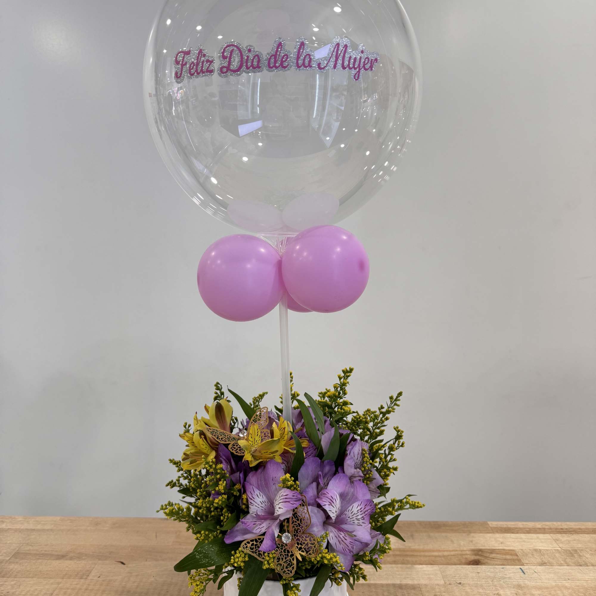 This beautiful mix of color of these alstromeria purple and yellow a