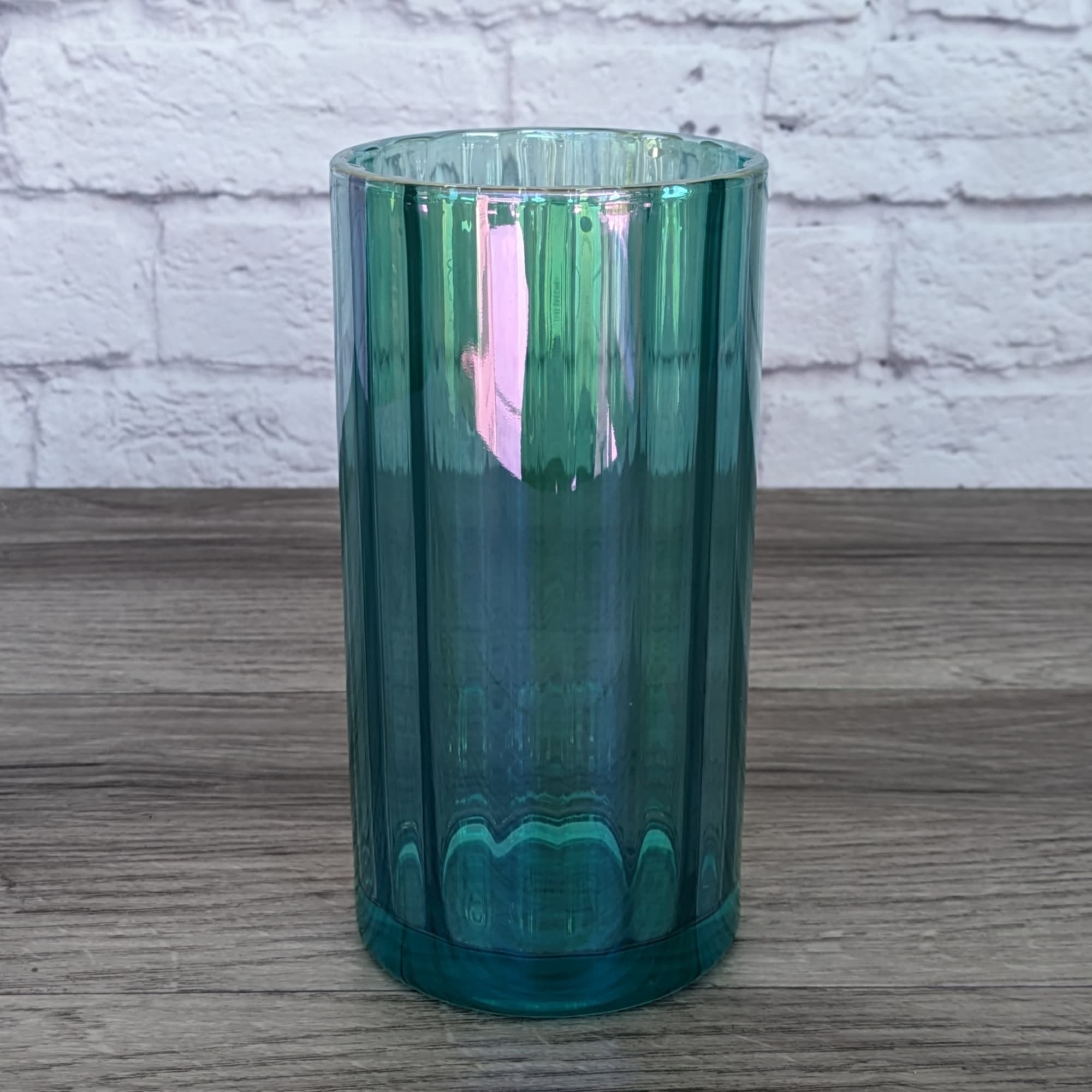 Citrus Daydream is A Ladybug Floral exclusive bouquet. Featuring bells of Ierland