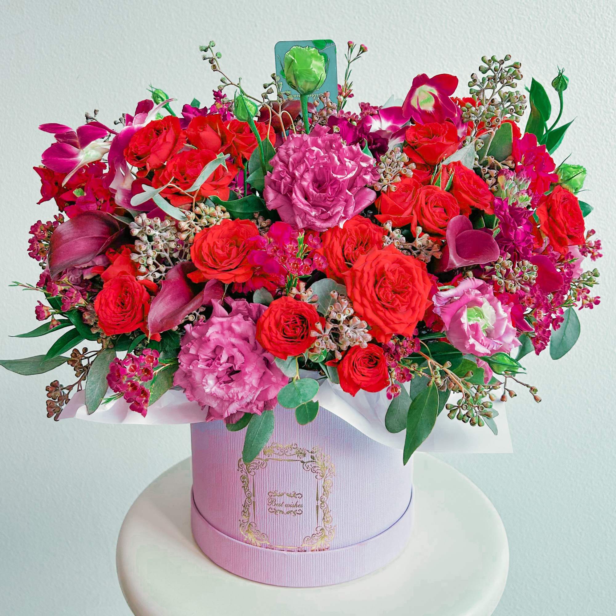 This ain’t just a bouquet—it’s an energy. Deep red roses that scream This ain’t just a bouquet—it’s an energy. Deep red roses that scream