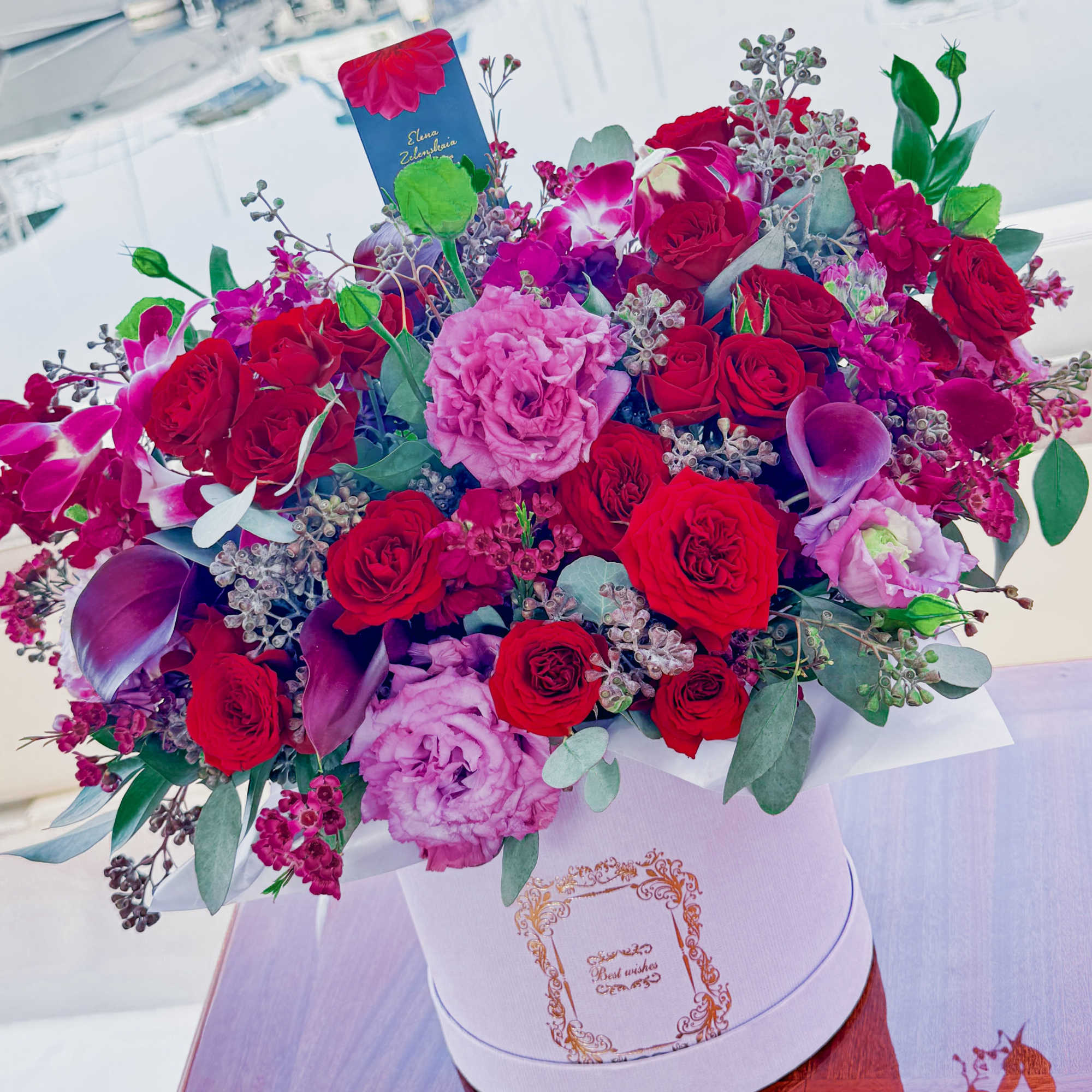 This ain’t just a bouquet—it’s an energy. Deep red roses that scream This ain’t just a bouquet—it’s an energy. Deep red roses that scream